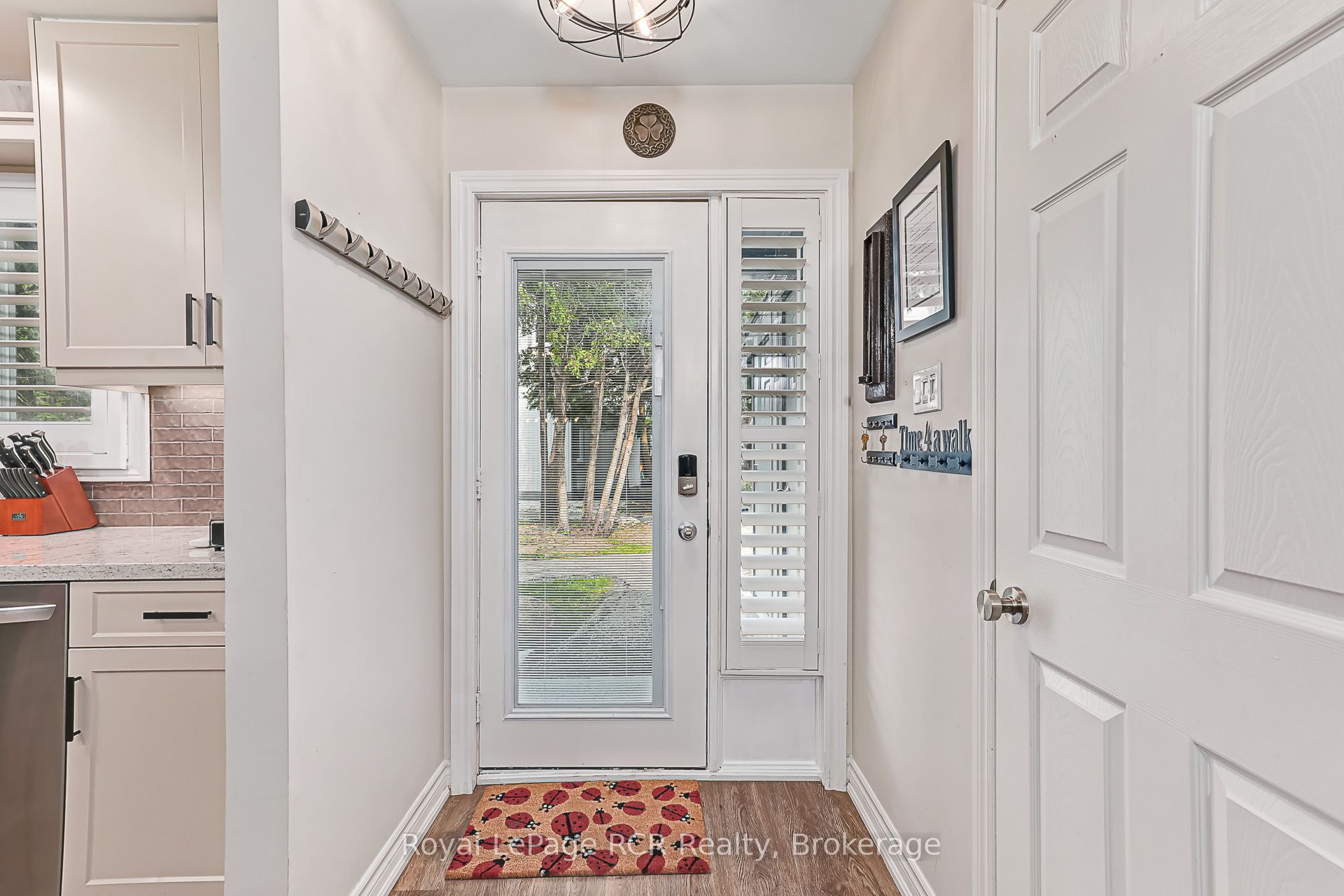 12 DAWSON Drive 406, Collingwood, ON L9Y 5B4 photo 3