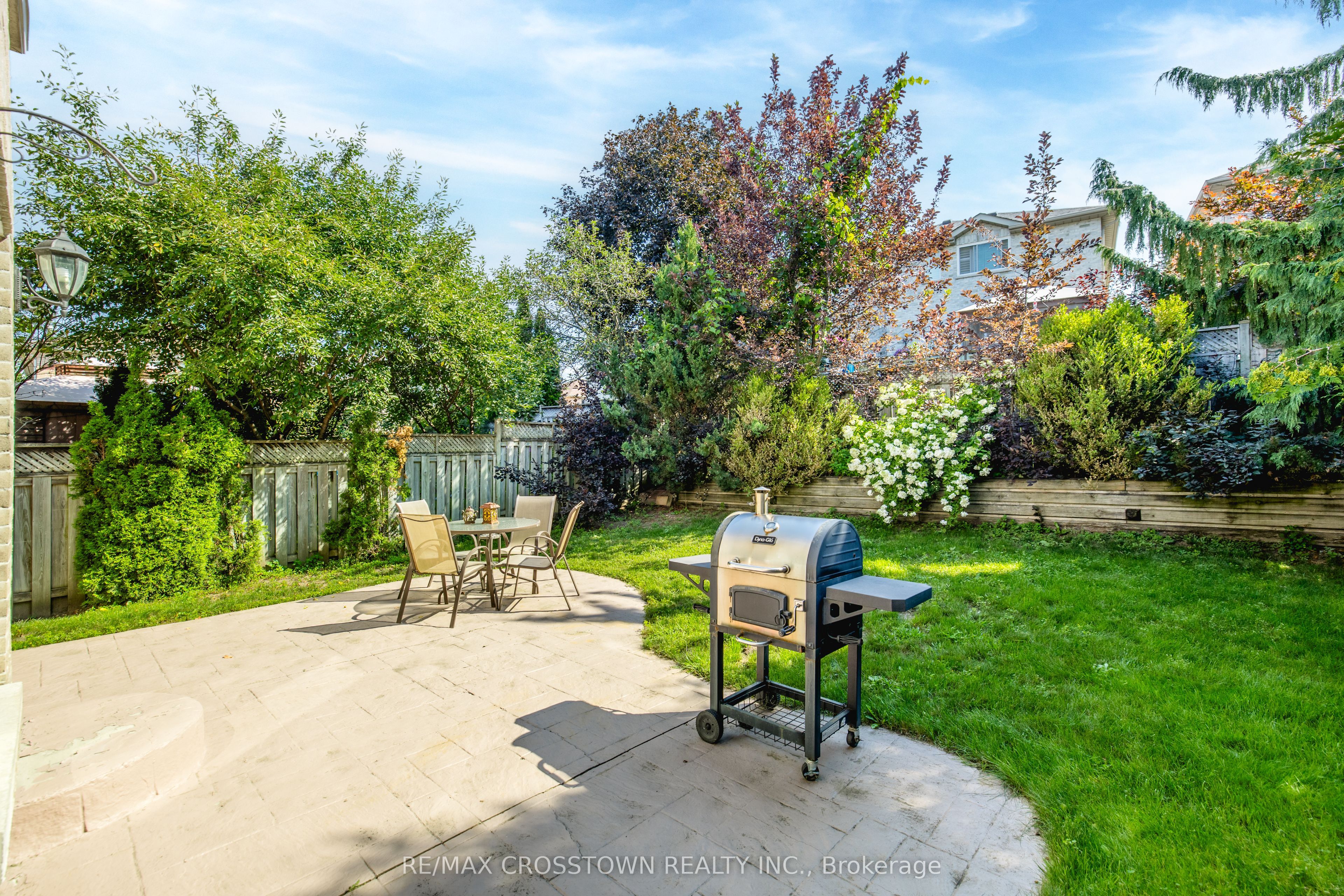 5 Kelsey Crescent, Barrie, ON L4N 0J7 photo 4