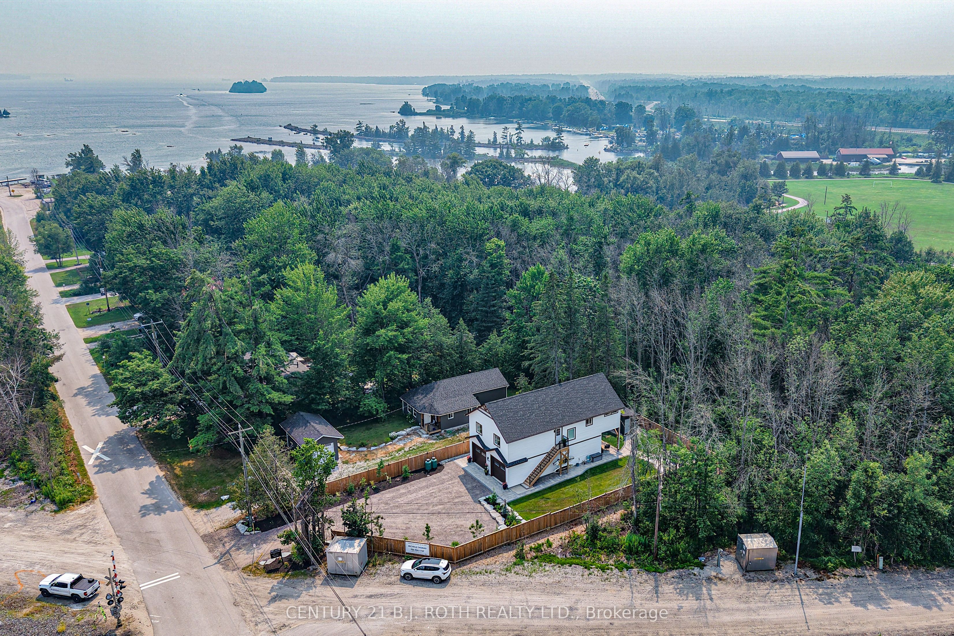 3332 Quetton Street, Severn, ON L0K 2B0