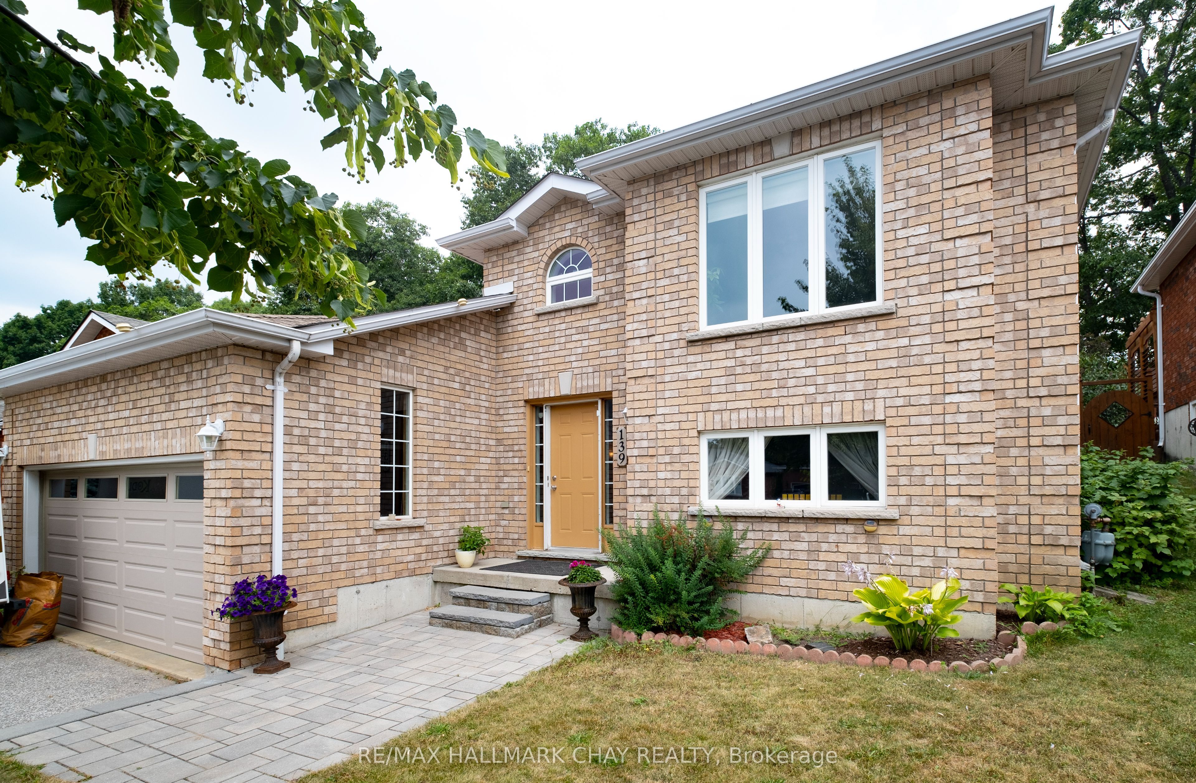 139 WAWINET Street, Midland, ON L4R 5A9 photo 4