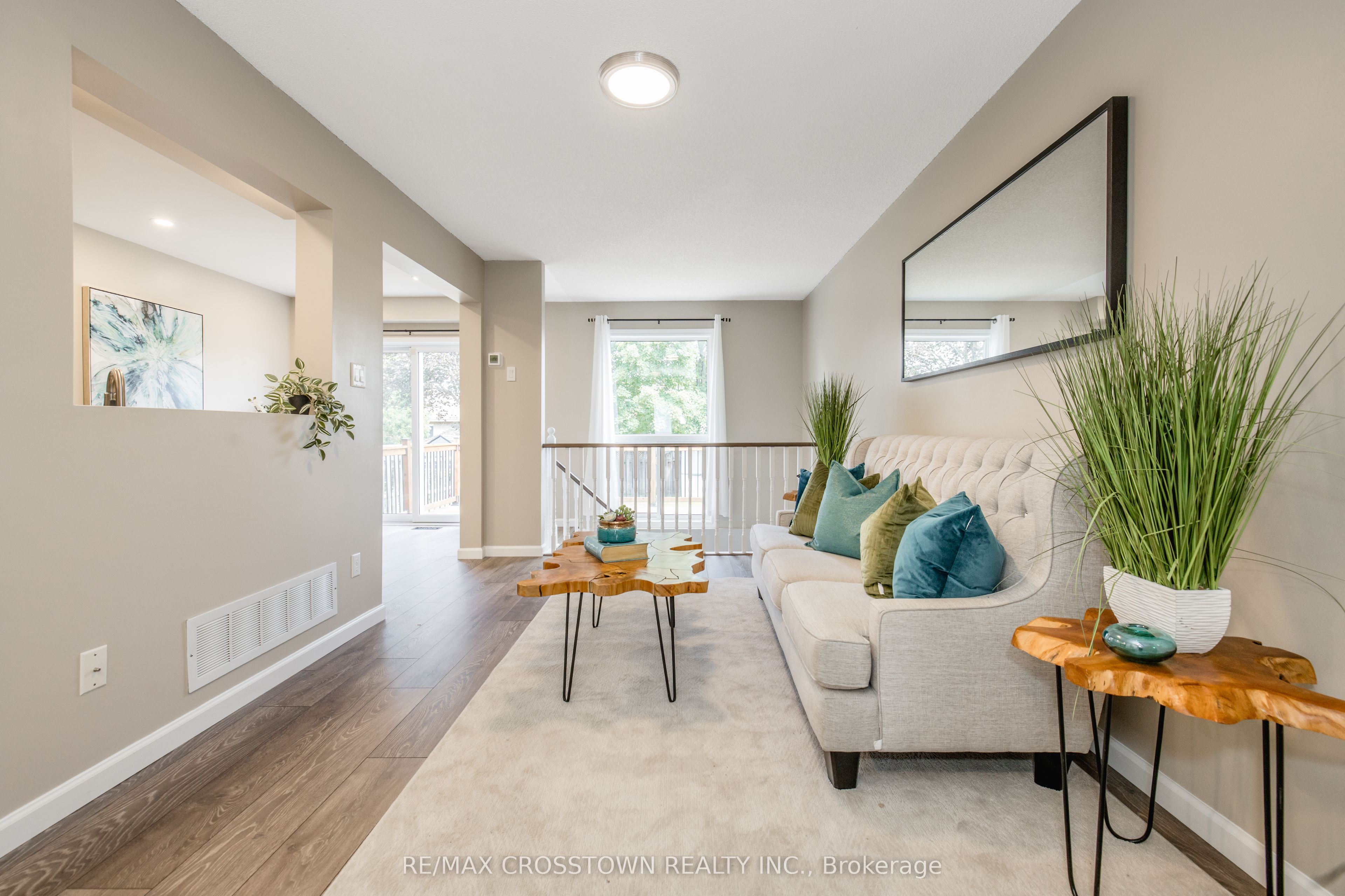 92 Cunningham Drive, Barrie, ON L4N 8L5 photo 5