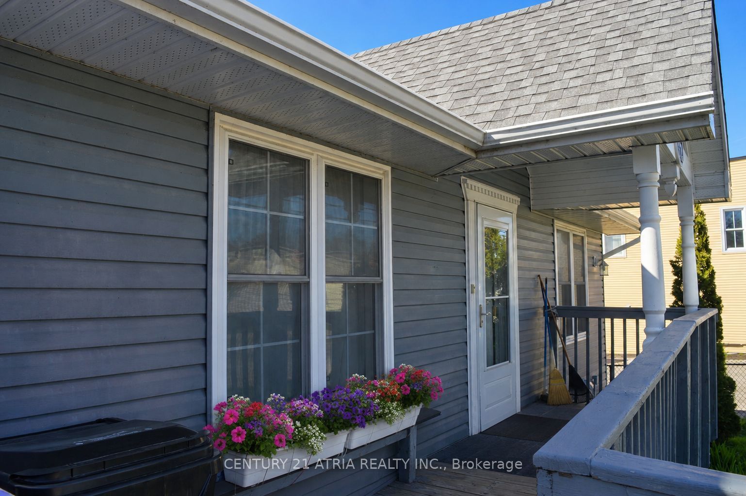 172 William Street, Tay, ON L0K 2A0 photo 3