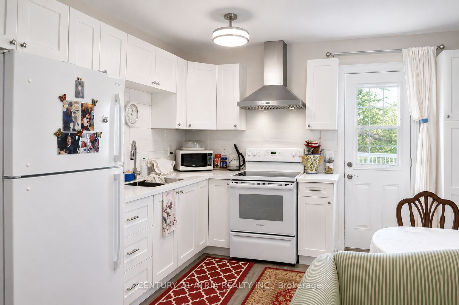 172 William Street, Tay, ON L0K 2A0 photo 5
