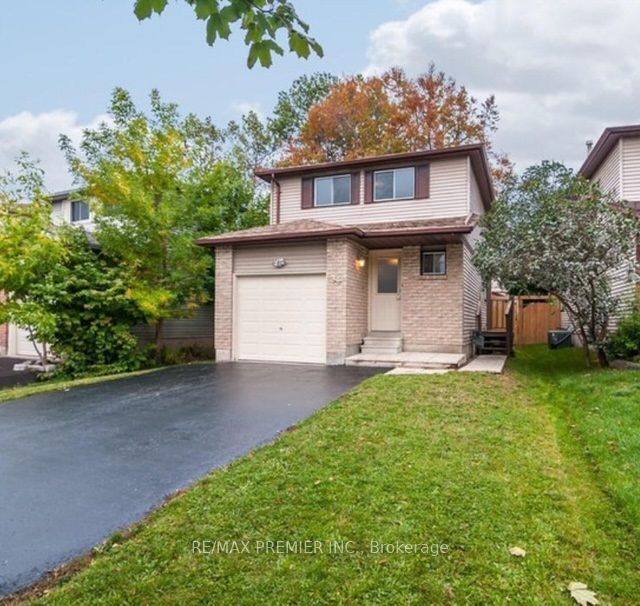 34 Argyle Road, Barrie, ON L4N 6P7