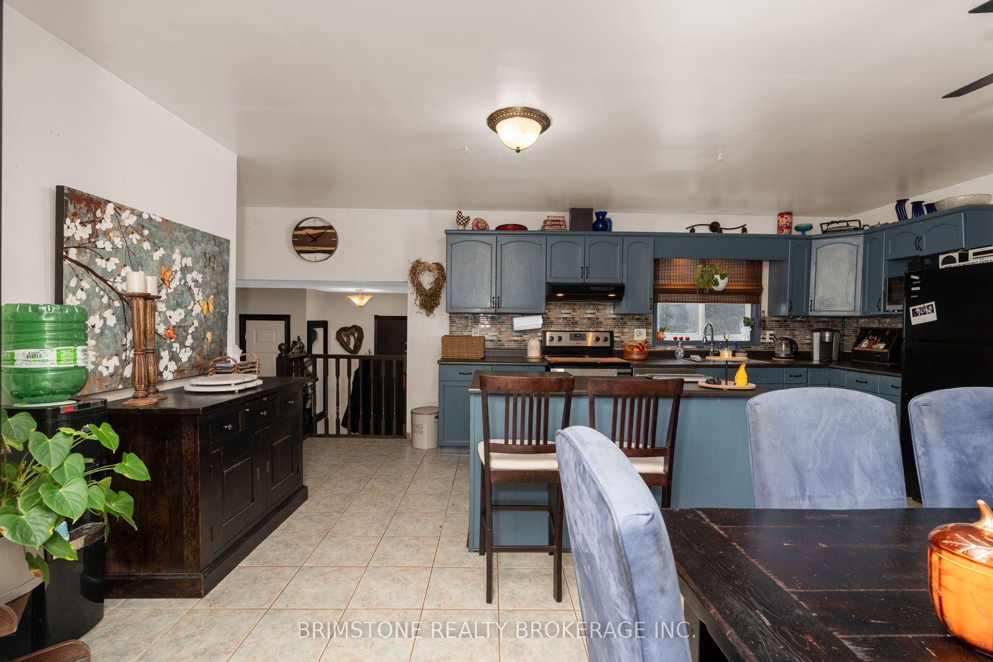 220 Morgan Road, Wasaga Beach, ON L9Z 1N4 photo 4