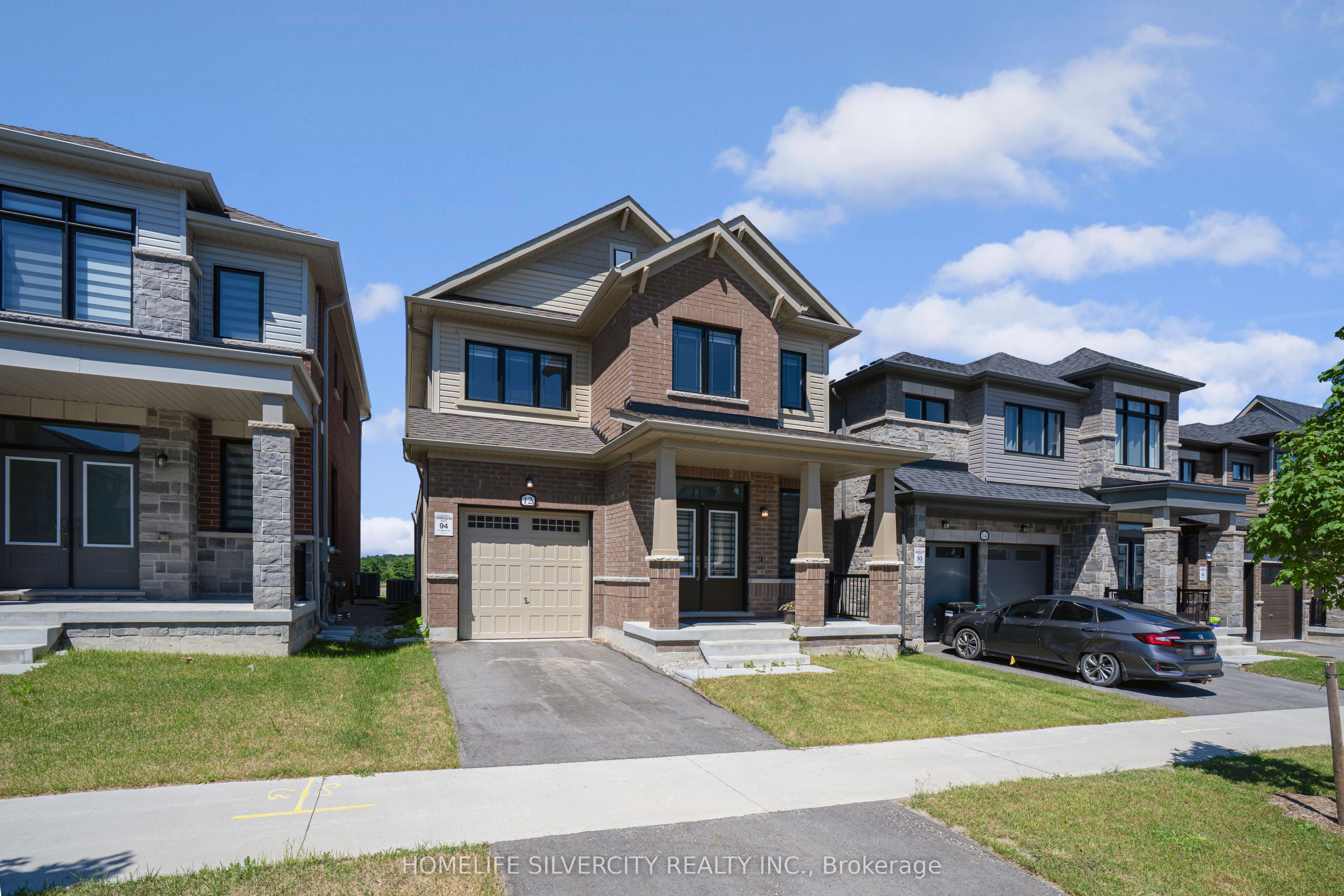 12 Kingsbury Trail, Barrie, ON L9J 0W9 photo 2