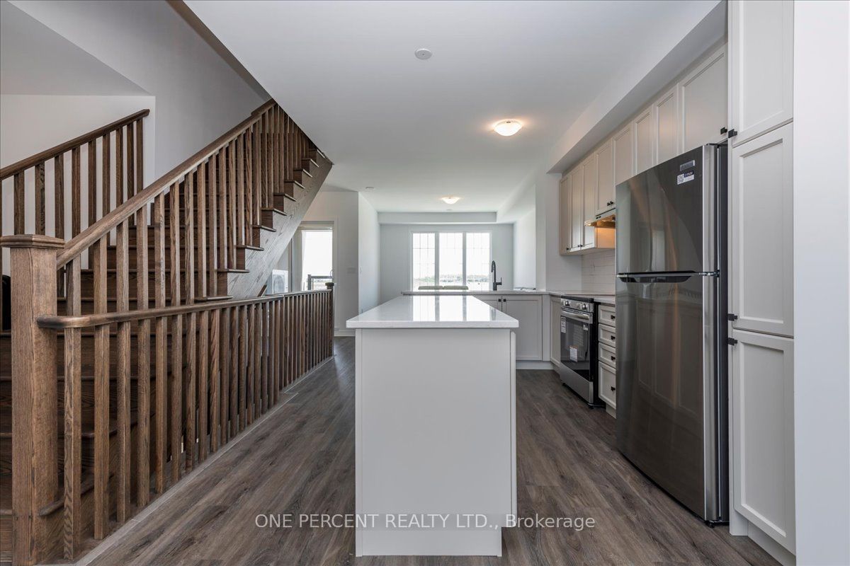 16 Pearen Lane, Barrie, ON L9J 0Z7 photo 4