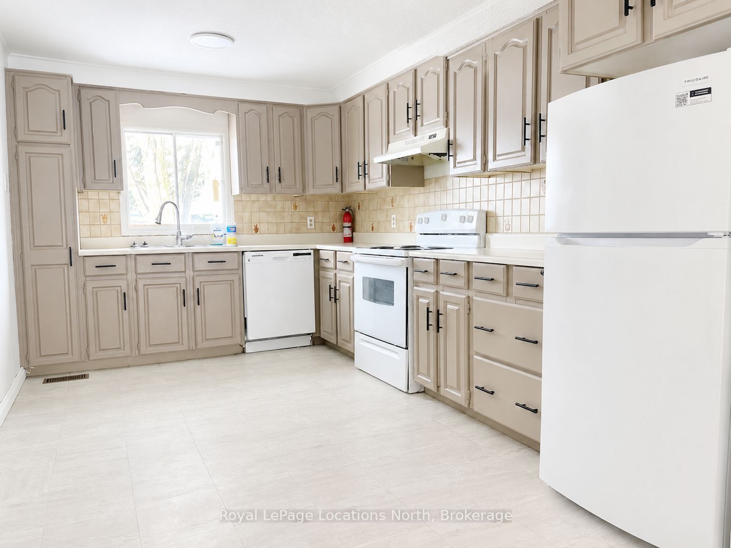 485 Birch Street A, Collingwood, ON L9Y 2W8 photo 5