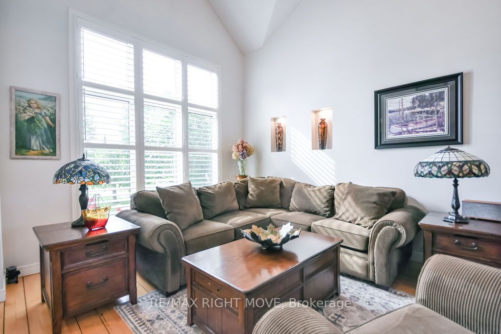 2640 WESTSHORE Crescent, Severn, ON L3V 0V8 photo 4