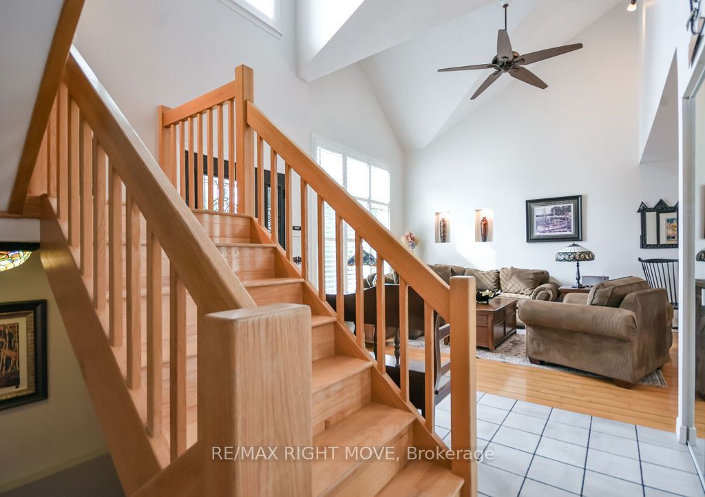 2640 WESTSHORE Crescent, Severn, ON L3V 0V8 photo 5