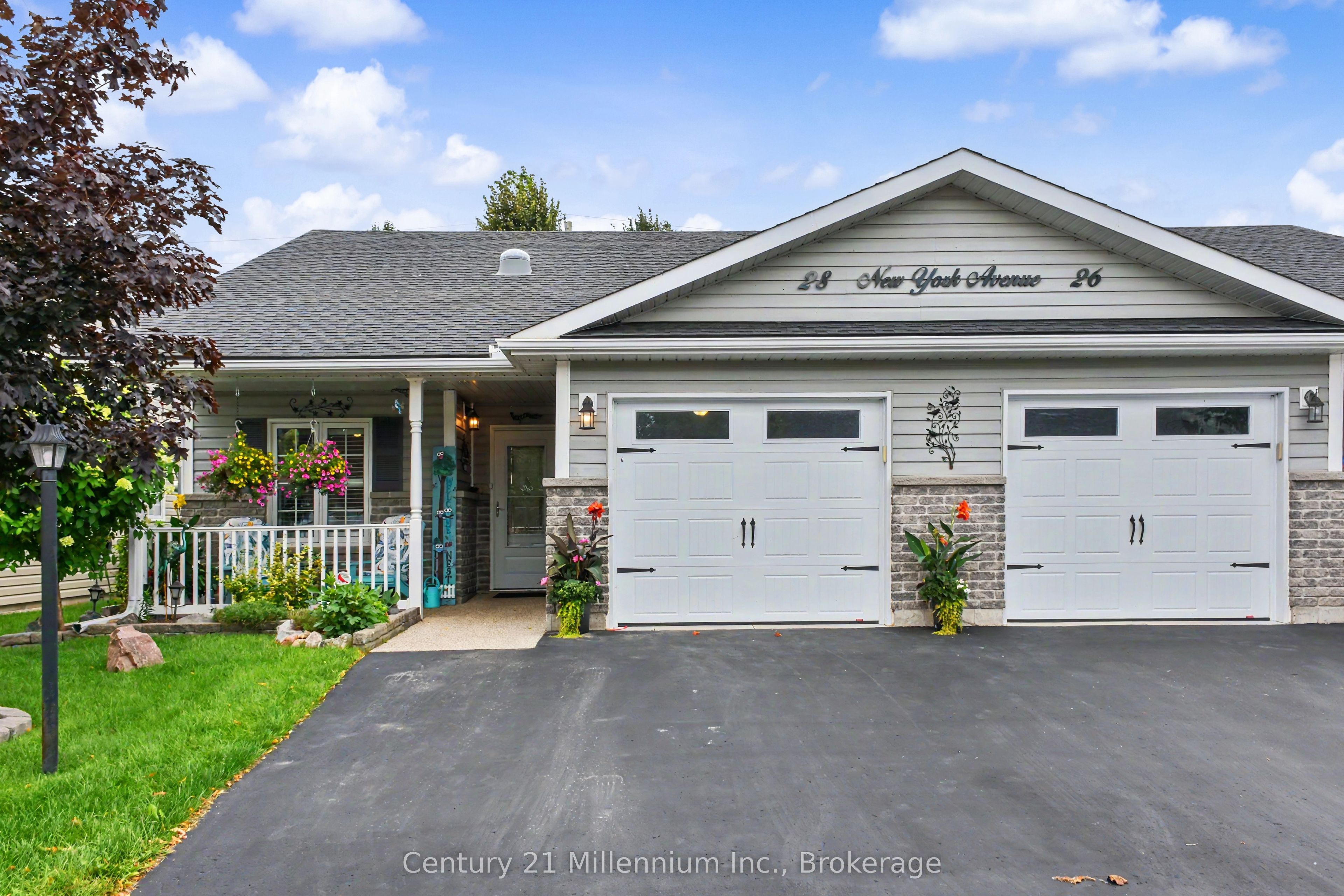 28 New York Avenue, Wasaga Beach, ON L9Z 3A8