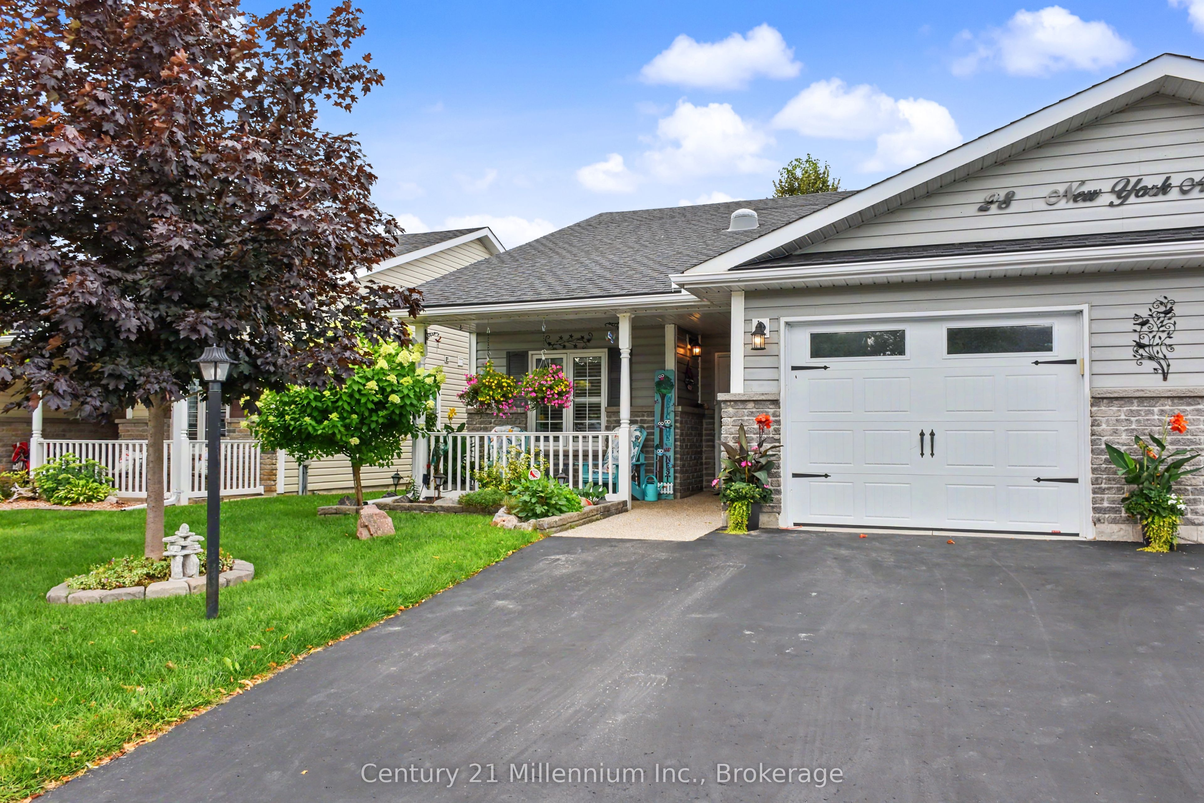 28 New York Avenue, Wasaga Beach, ON L9Z 3A8 photo 3