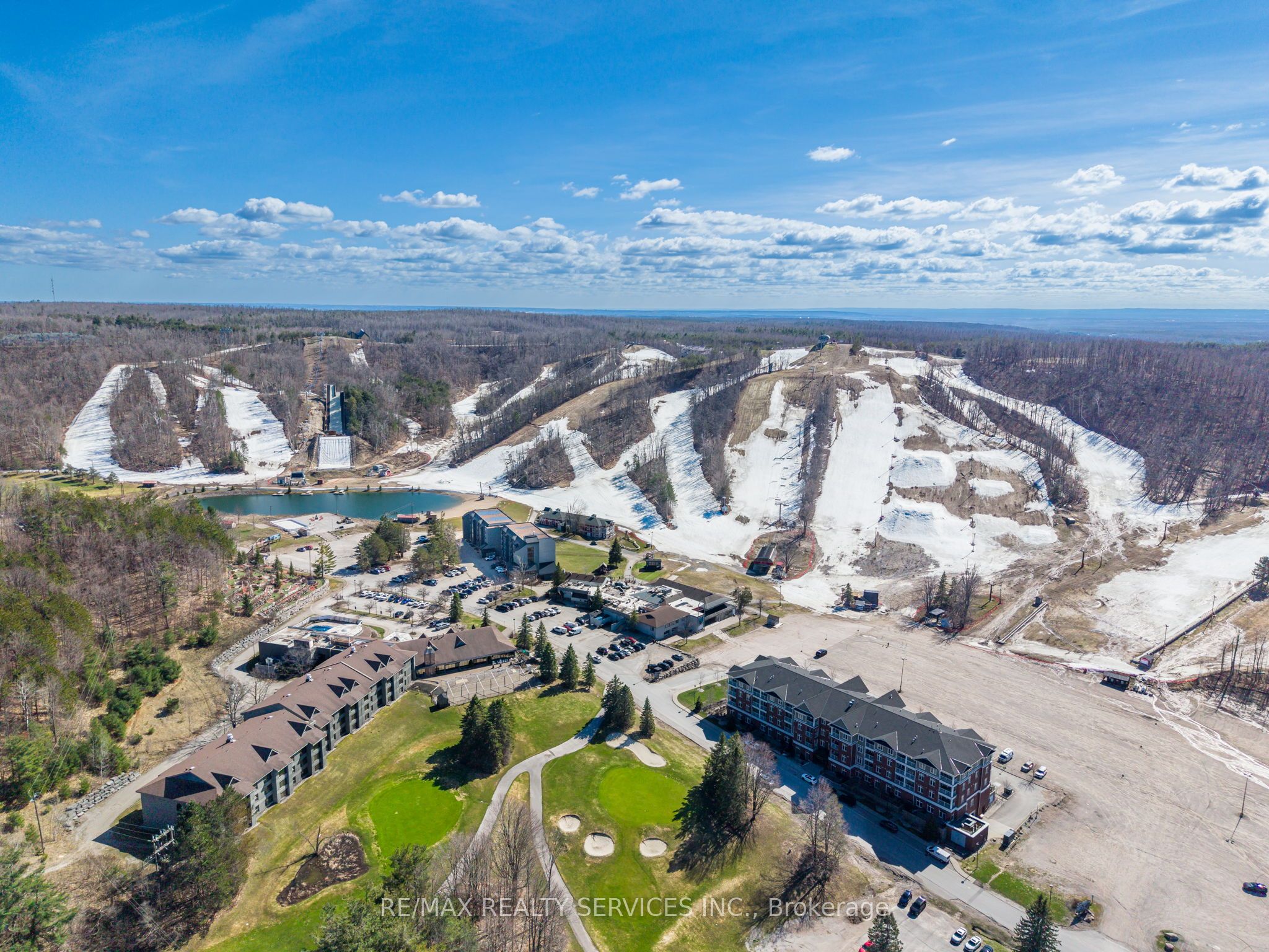 80 Horseshoe Boulevard 501, Oro-Medonte, ON L4M 4Y8 photo 2