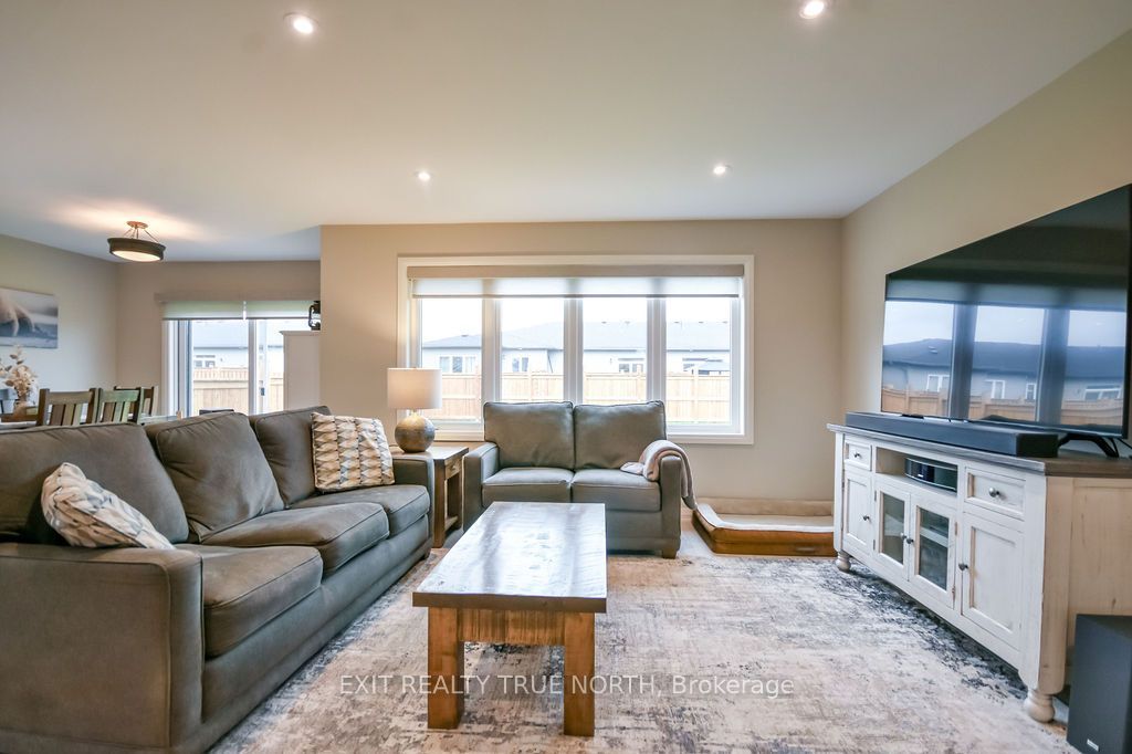 51 Harold Avenue, Severn, ON L0K 1E0 photo 4