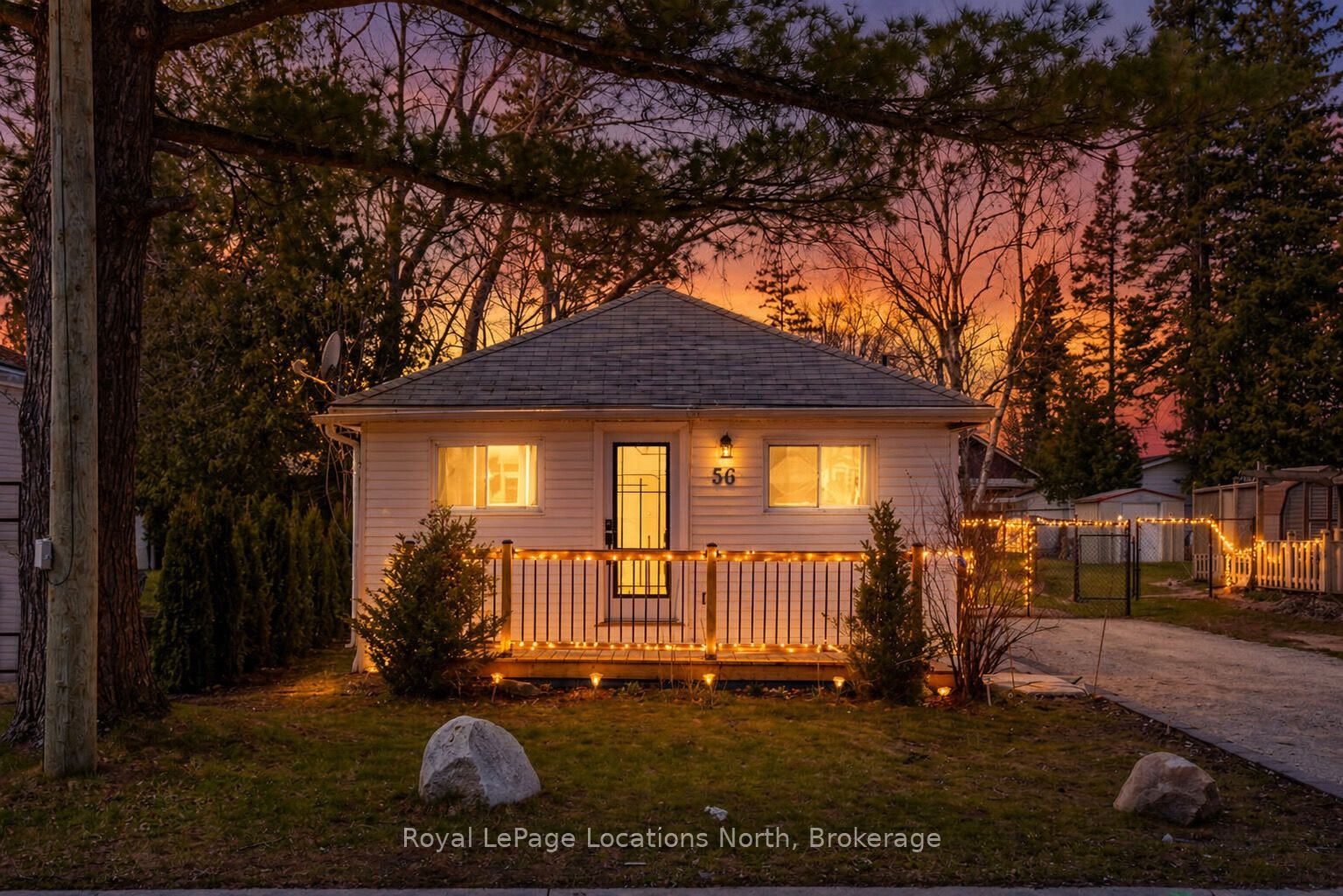 56 68th Street N, Wasaga Beach, ON L9Z 1T8 photo 2