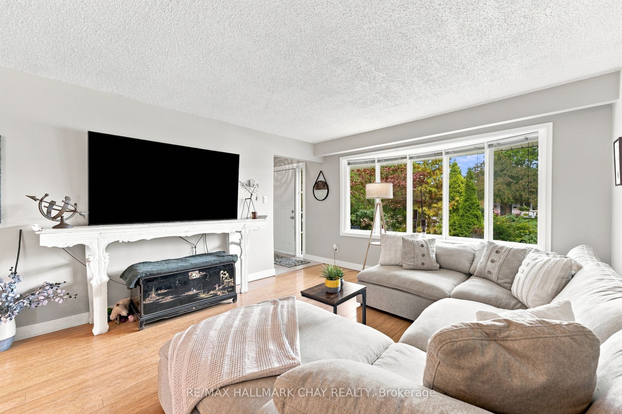 30 Harding Avenue, Barrie, ON L4M 3K2 photo 5