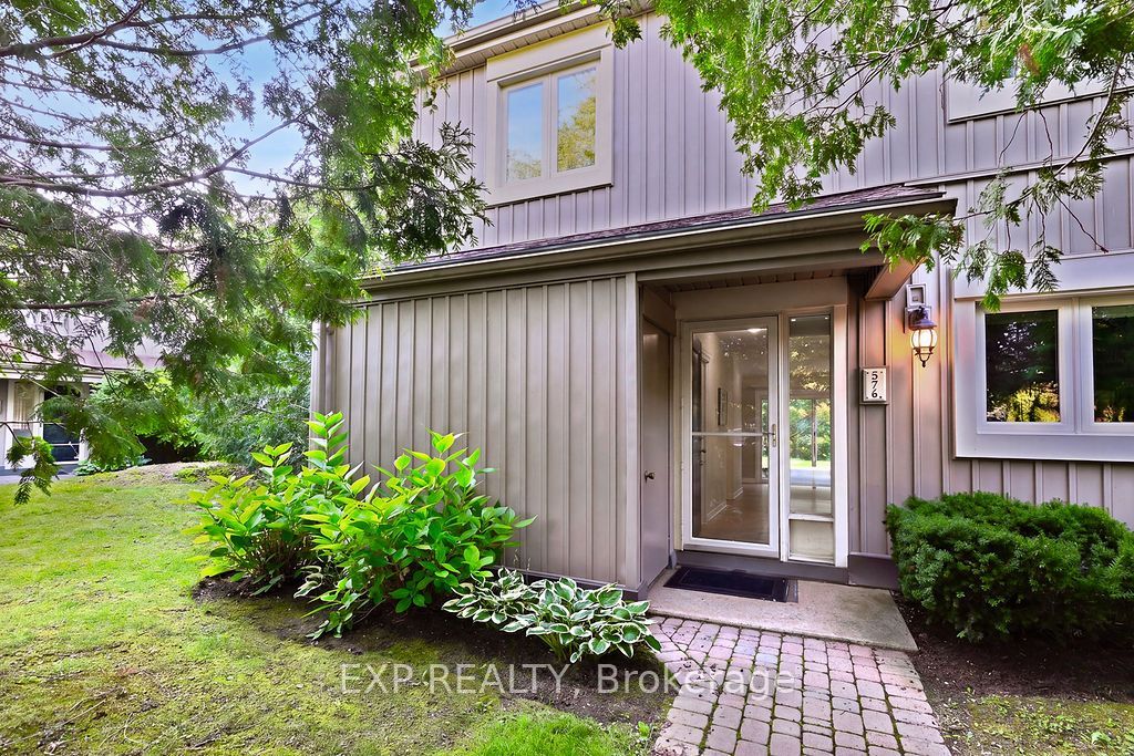 576 Oxbow Crescent, Collingwood, ON L9Y 5B4 photo 2