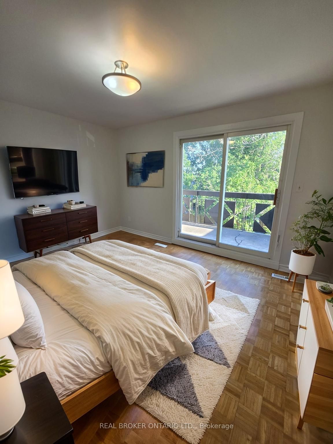 275 Blake Street 12, Barrie, ON L4M 1K7 photo 4