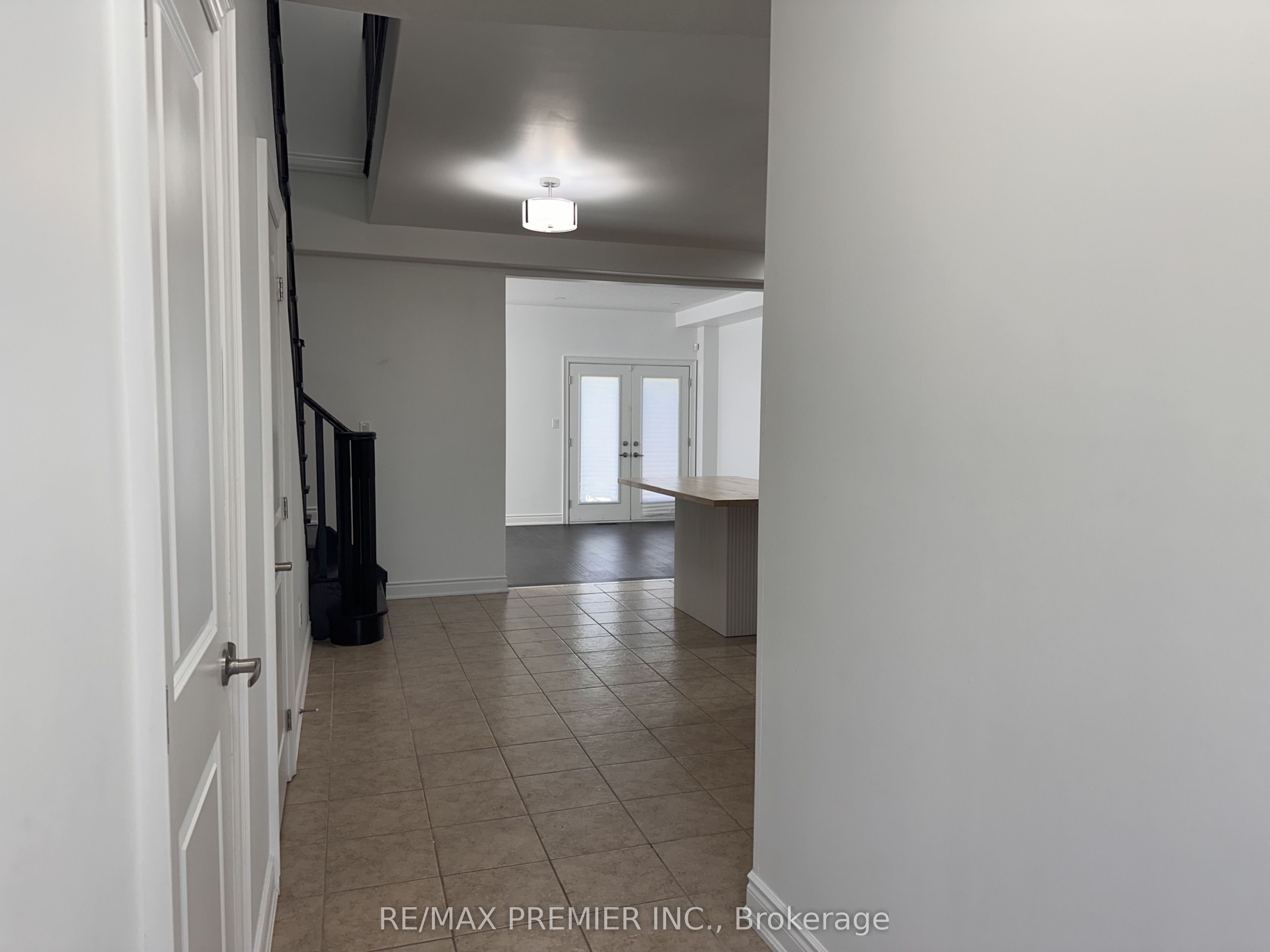 201 Alva Street, Barrie, ON L4N 3V3 photo 2