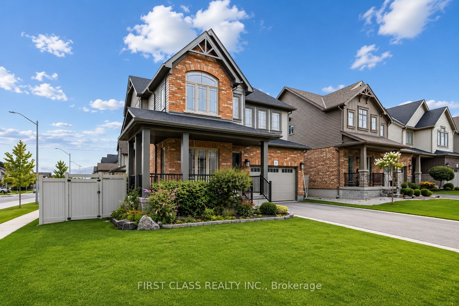 2 Pennell Drive, Barrie, ON L4N 6H2 photo 2