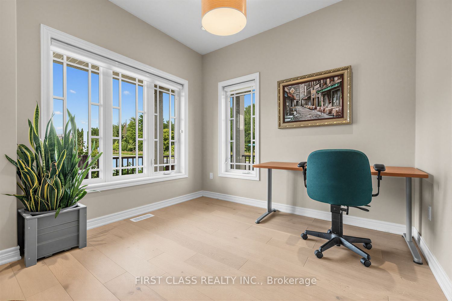 2 Pennell Drive, Barrie, ON L4N 6H2 photo 4