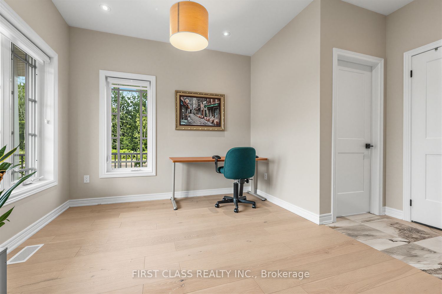2 Pennell Drive, Barrie, ON L4N 6H2 photo 5