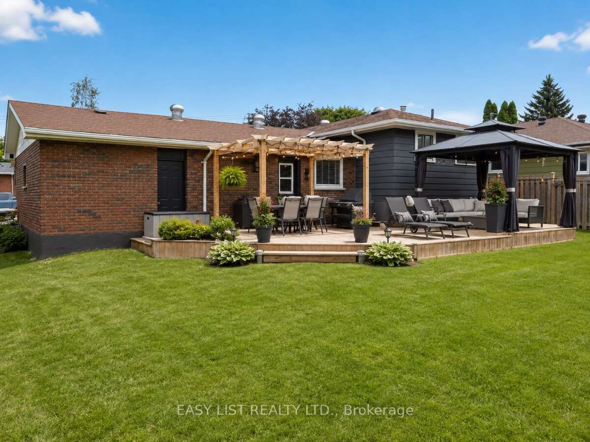 630 Manly Street, Midland, ON L4R 3G5 photo 3