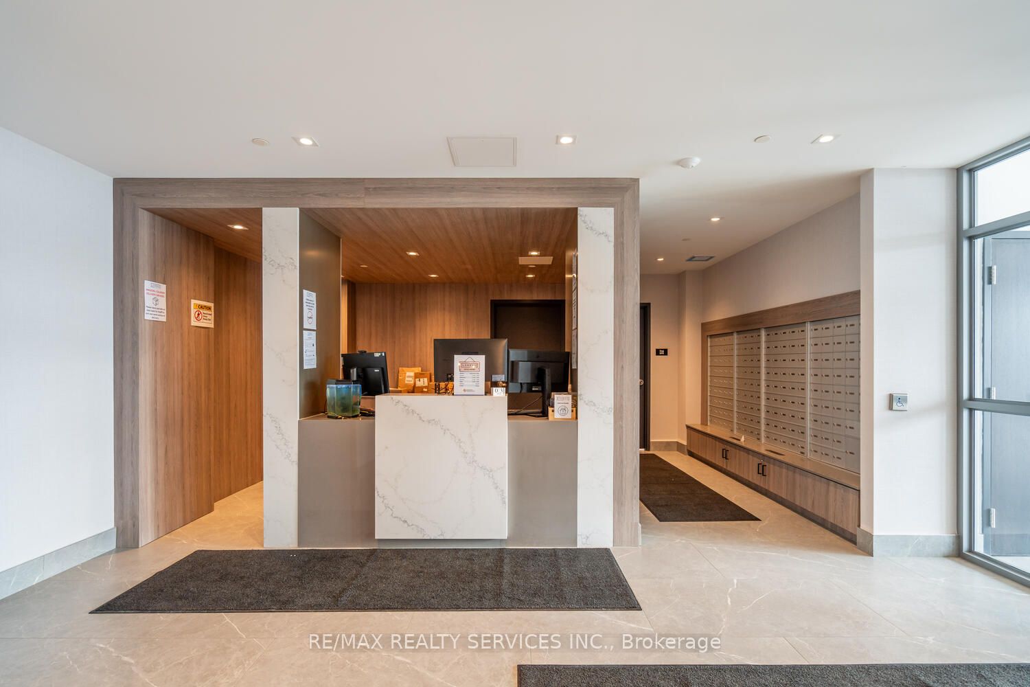 56 Lakeside Terrace 108, Barrie, ON L4M 7B9 photo 4
