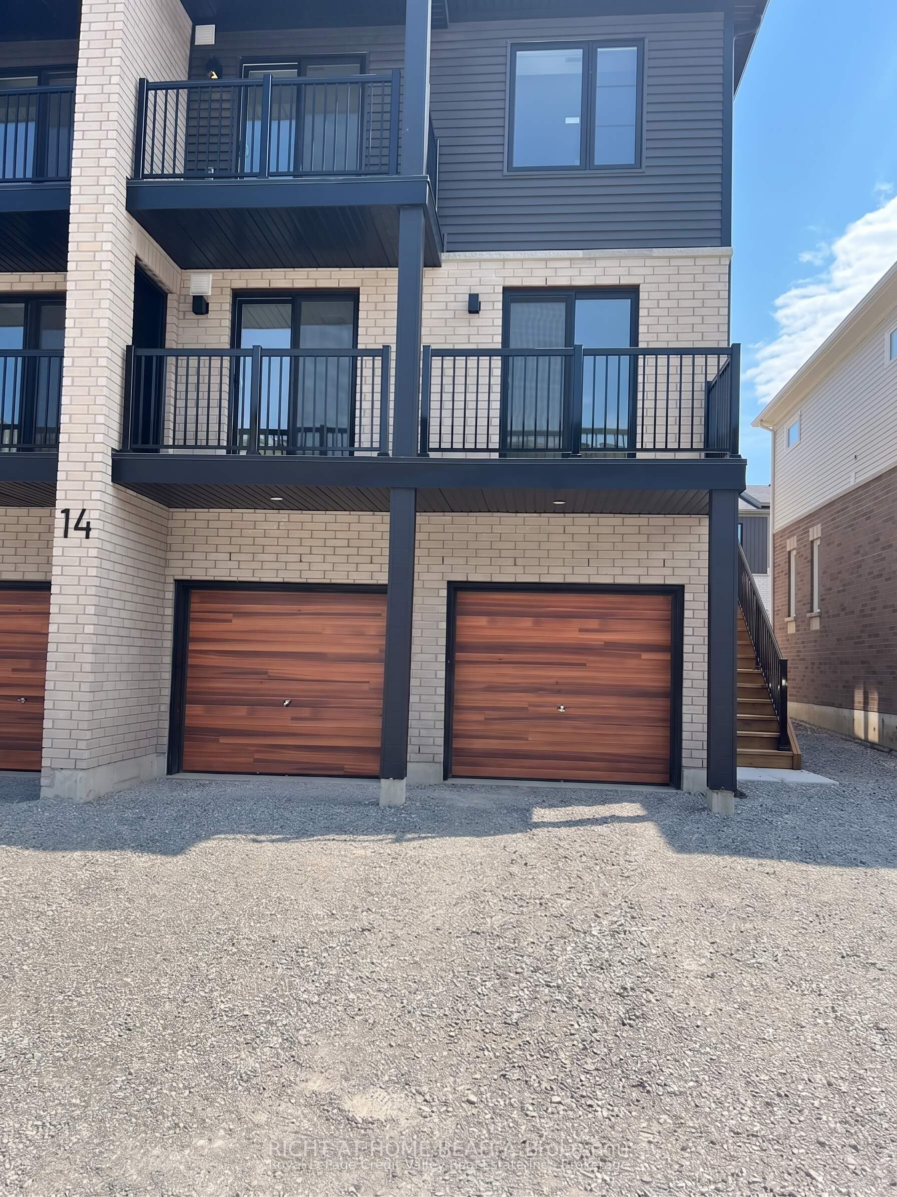 14 Wagon Lane E 5, Barrie, ON L9J 0V1 photo 2