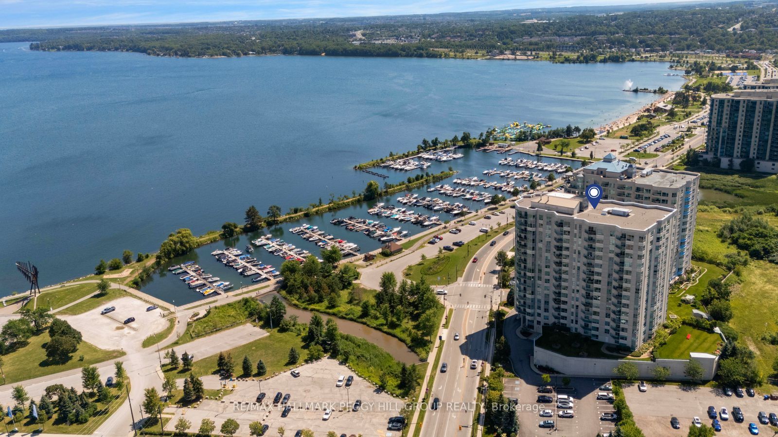 6 Toronto Street 901, Barrie, ON L4N 9R2