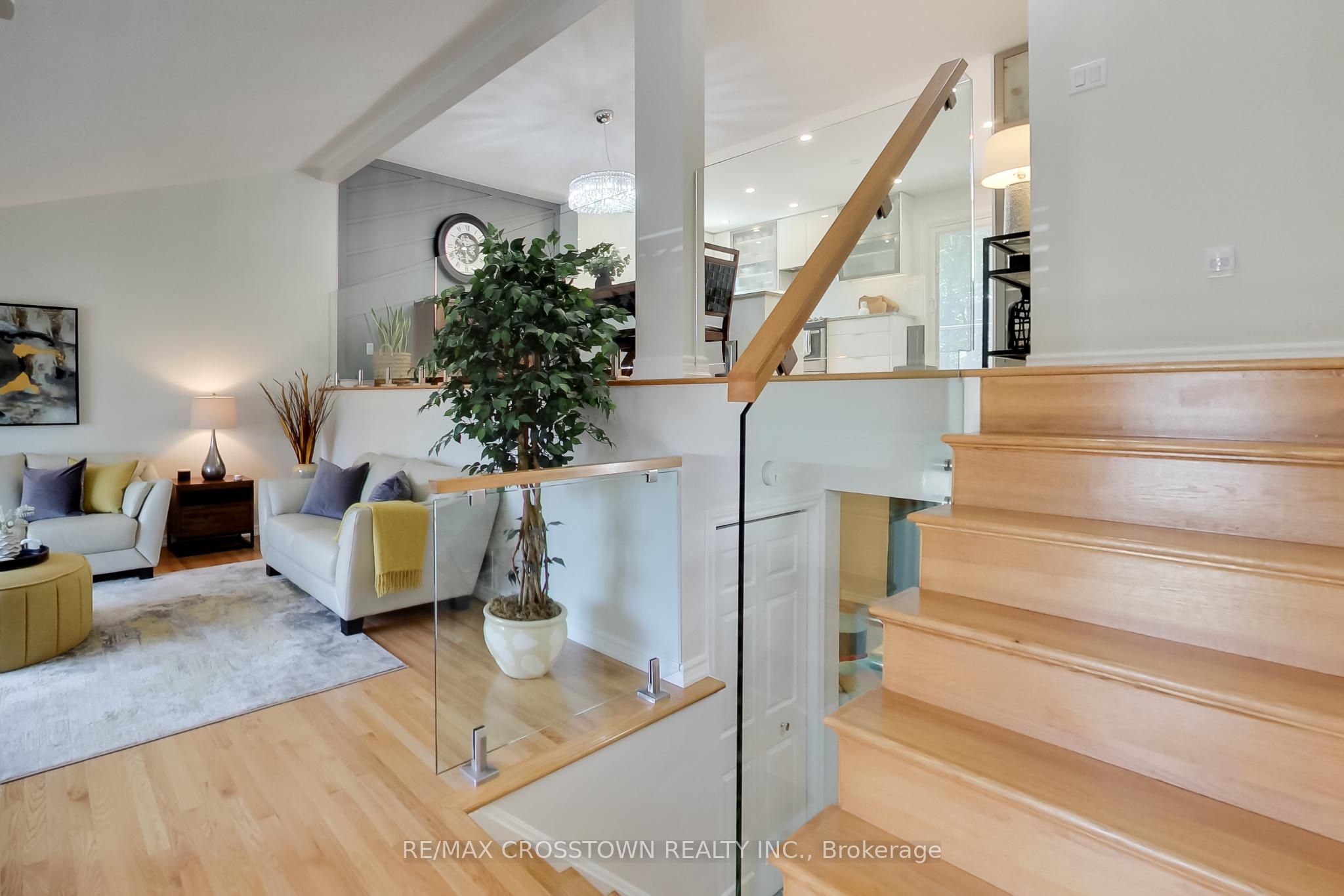 38 Innisbrook Drive, Wasaga Beach, ON L9Z 1G2 photo 4