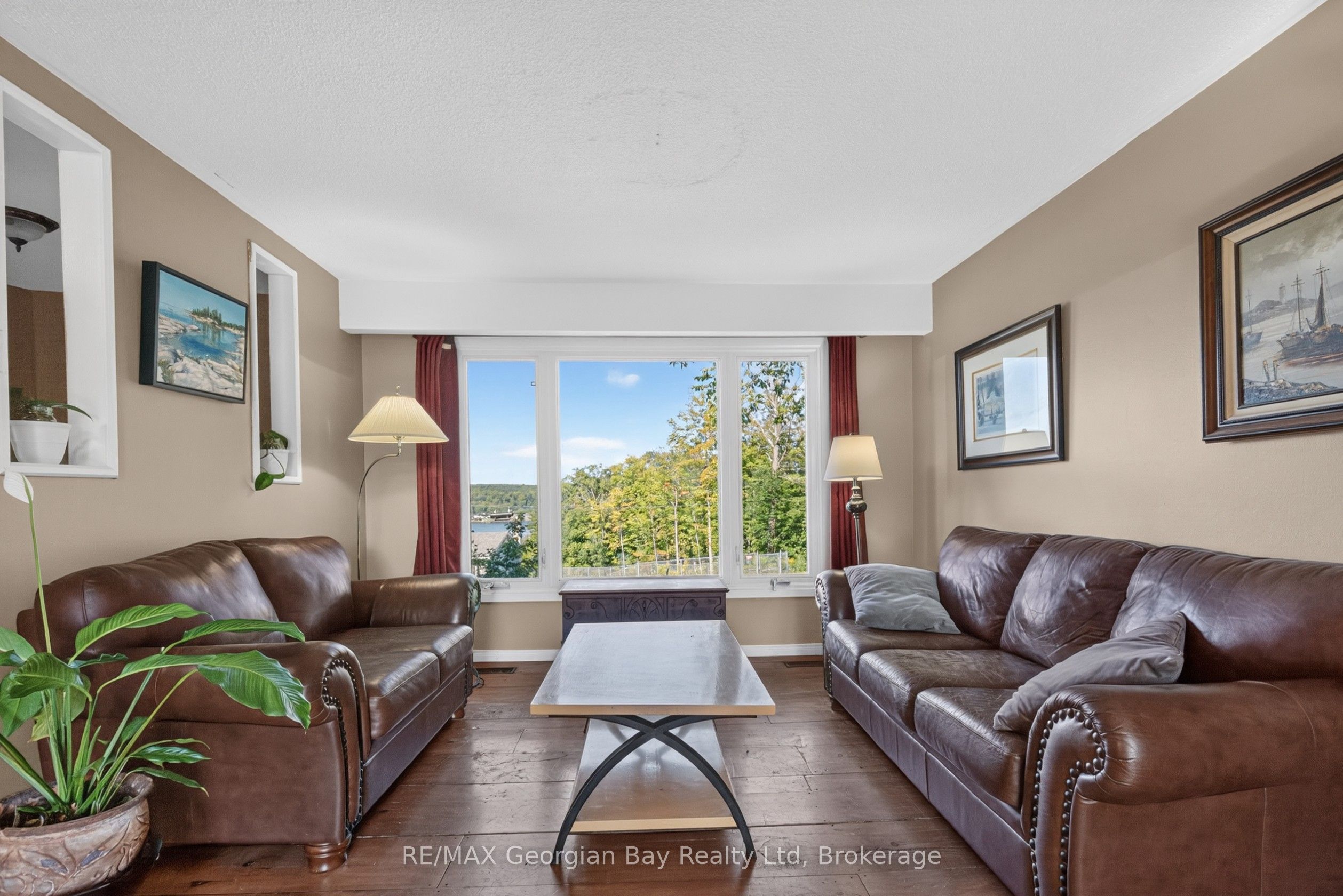 329 Church Street, Penetanguishene, ON L9M 1G5 photo 4