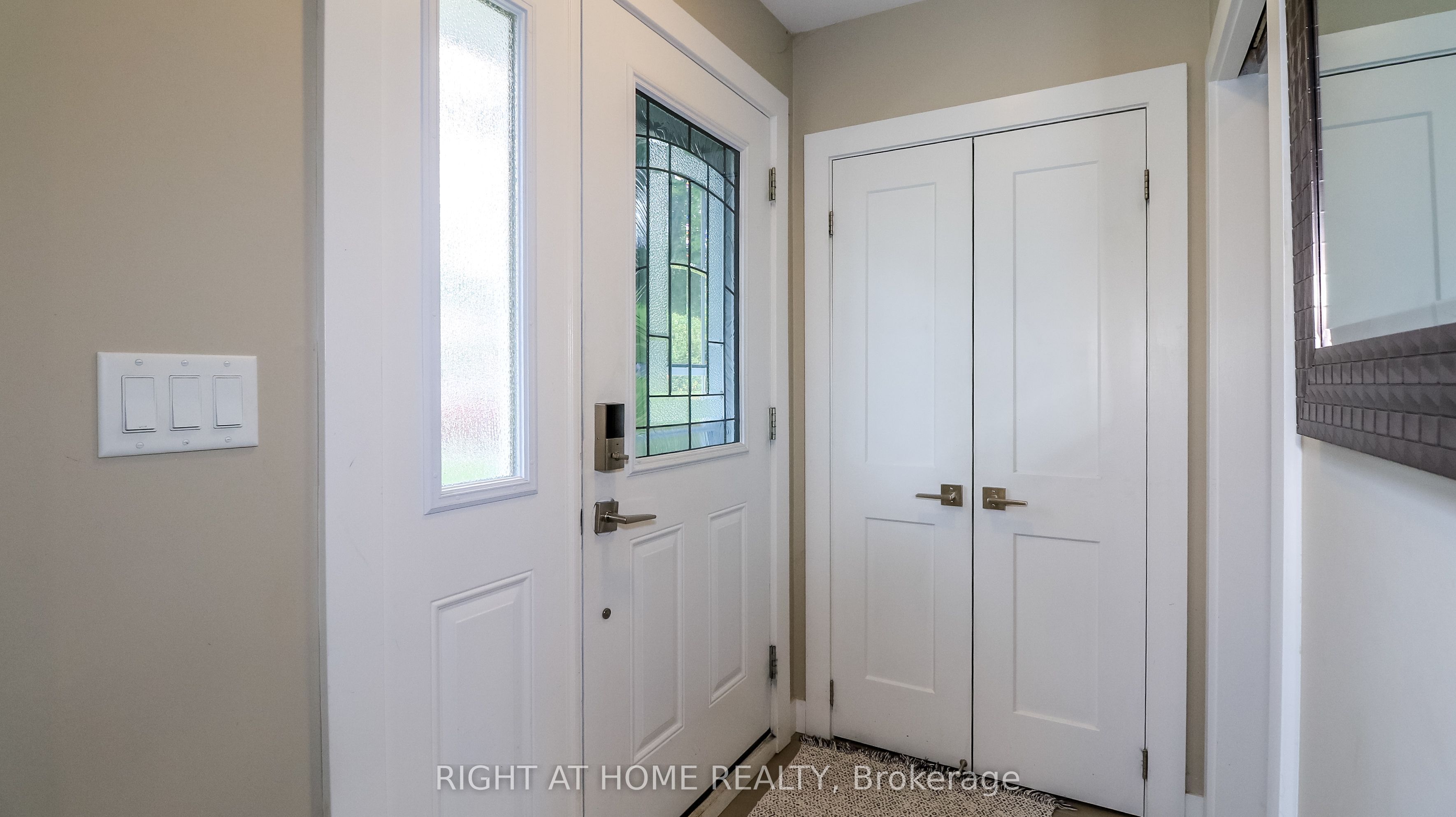 15 Highview Road, Barrie, ON L4M 2M1 photo 3