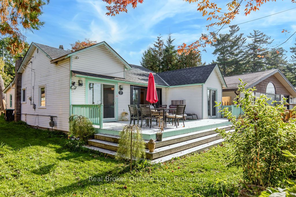 7 Oliver Drive, Tiny, ON L0L 2J0 photo 2