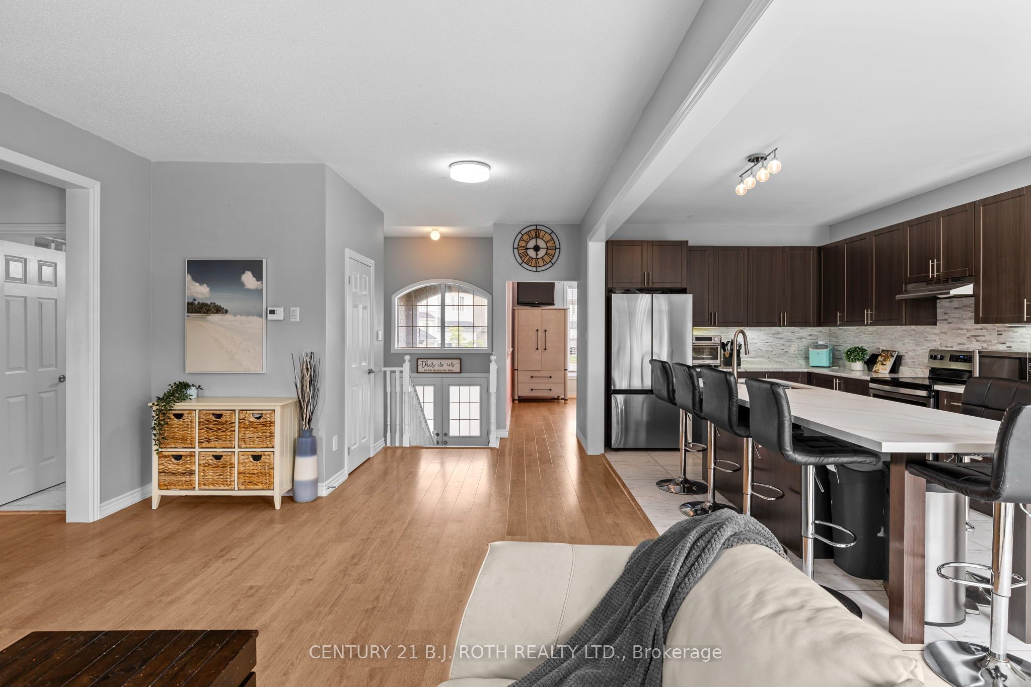 211 Roy Drive, Clearview, ON L0M 1S0 photo 5
