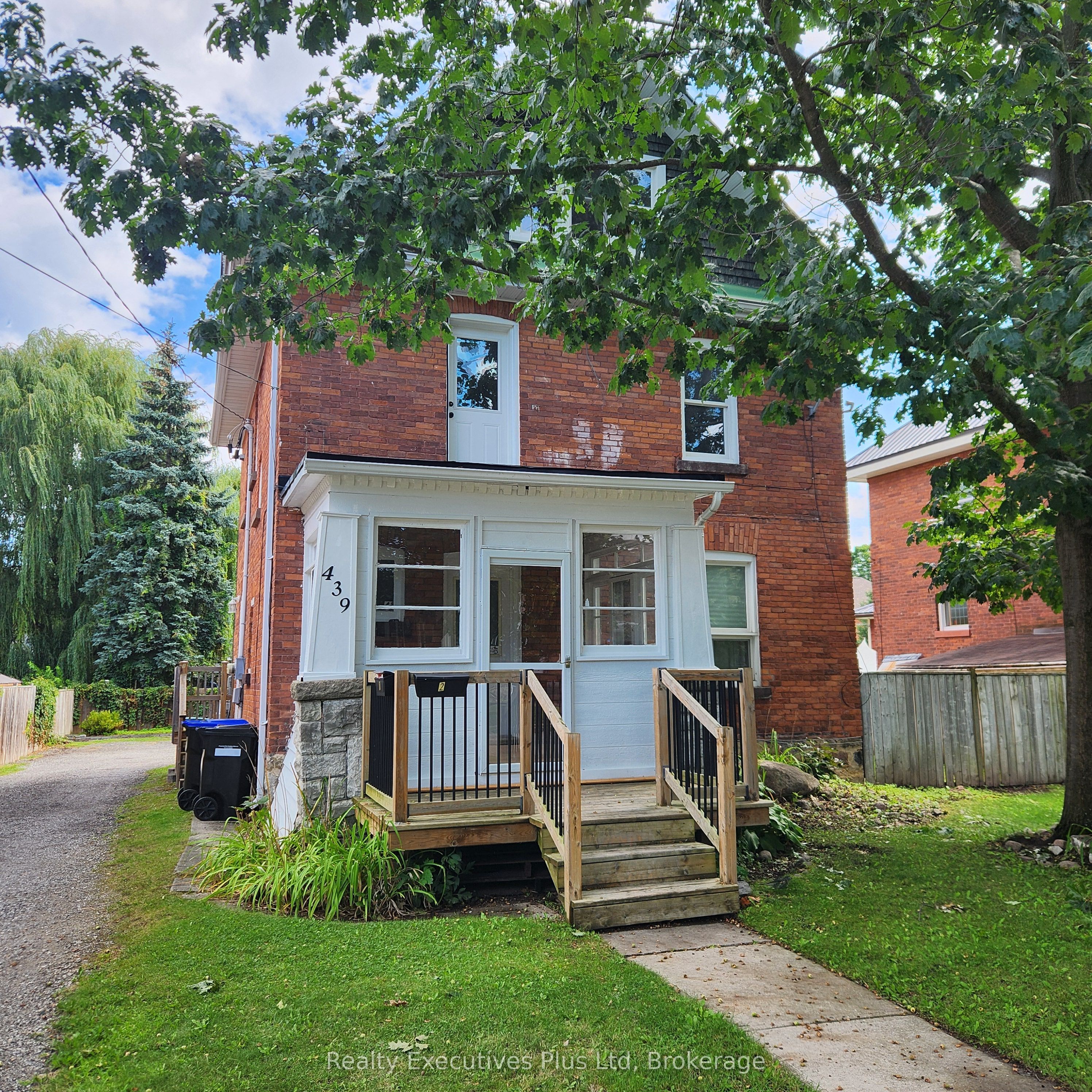 439 Manly Street Apt 2, Midland, ON L4R 3E6