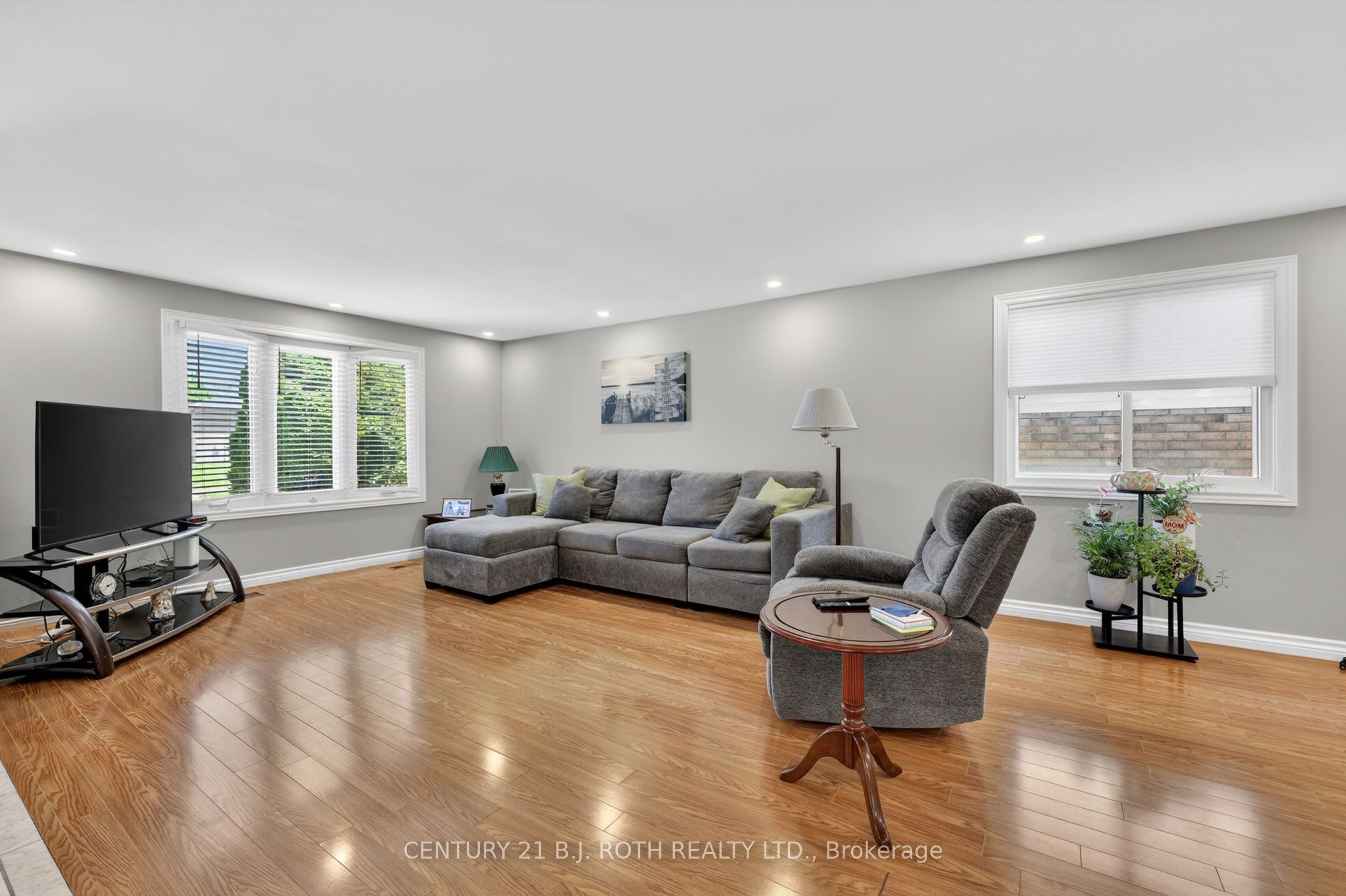 6 Ford Street, Barrie, ON L4N 5X2 photo 5