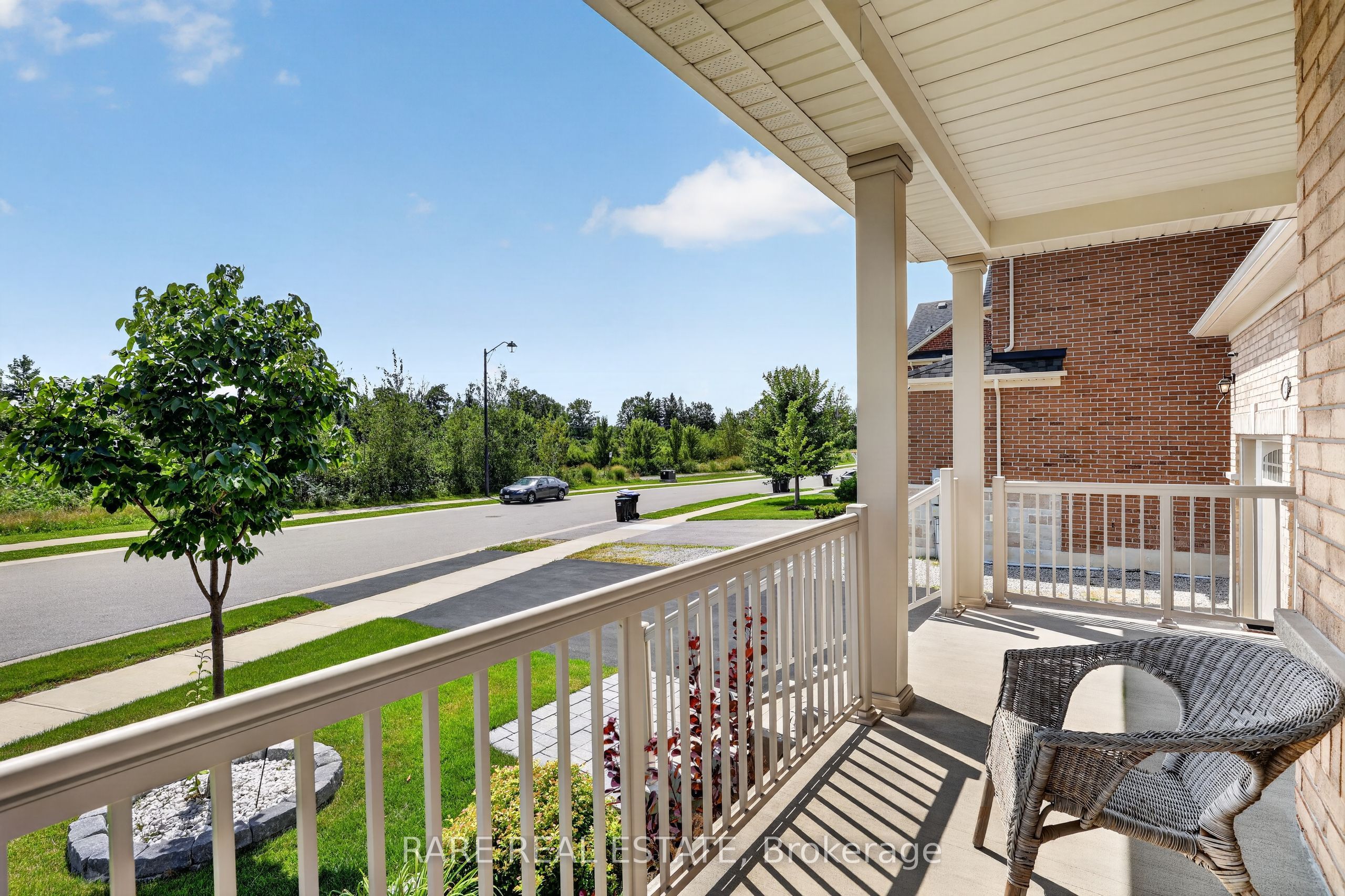130 Victoria Wood Avenue, Springwater, ON L9X 1Z8 photo 4