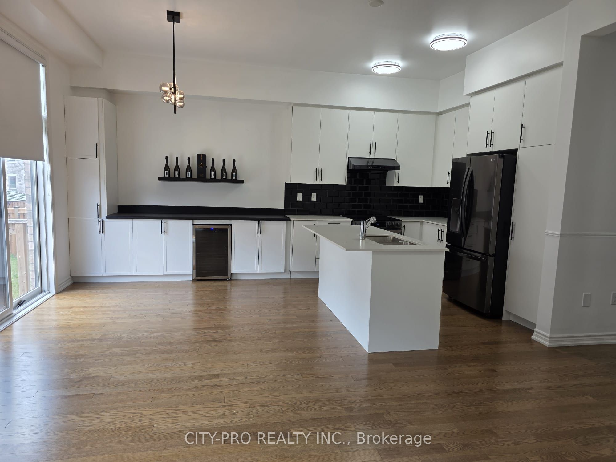104 Shepherd Drive, Barrie, ON L9S 2Z4 photo 3
