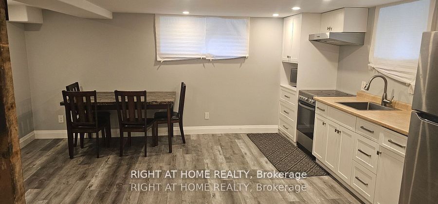 21 Thomson Street Bsmt, Barrie, ON L4N 1X4 photo 3