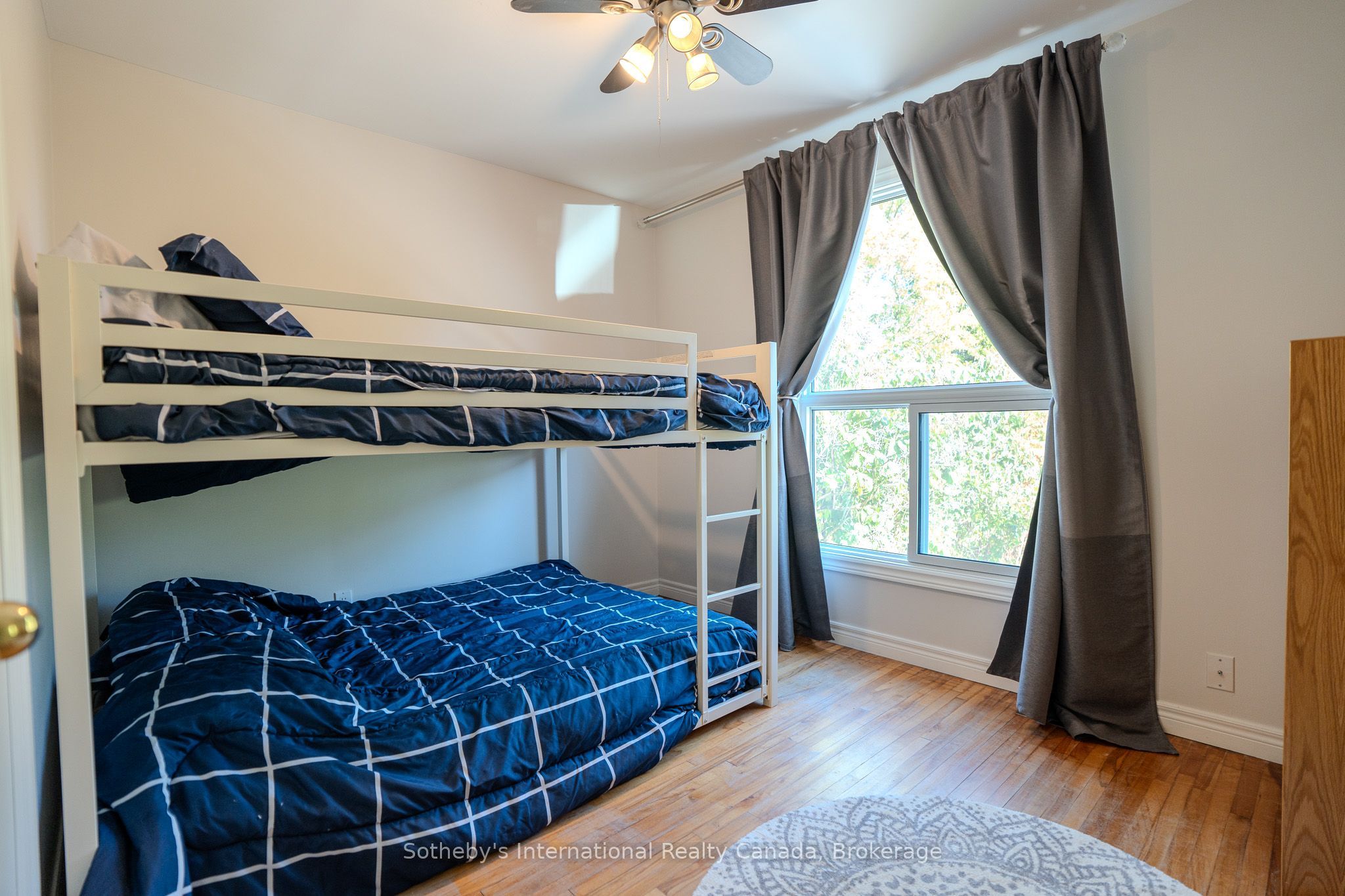 345 Napier Street, Collingwood, ON L9Y 3T6 photo 4