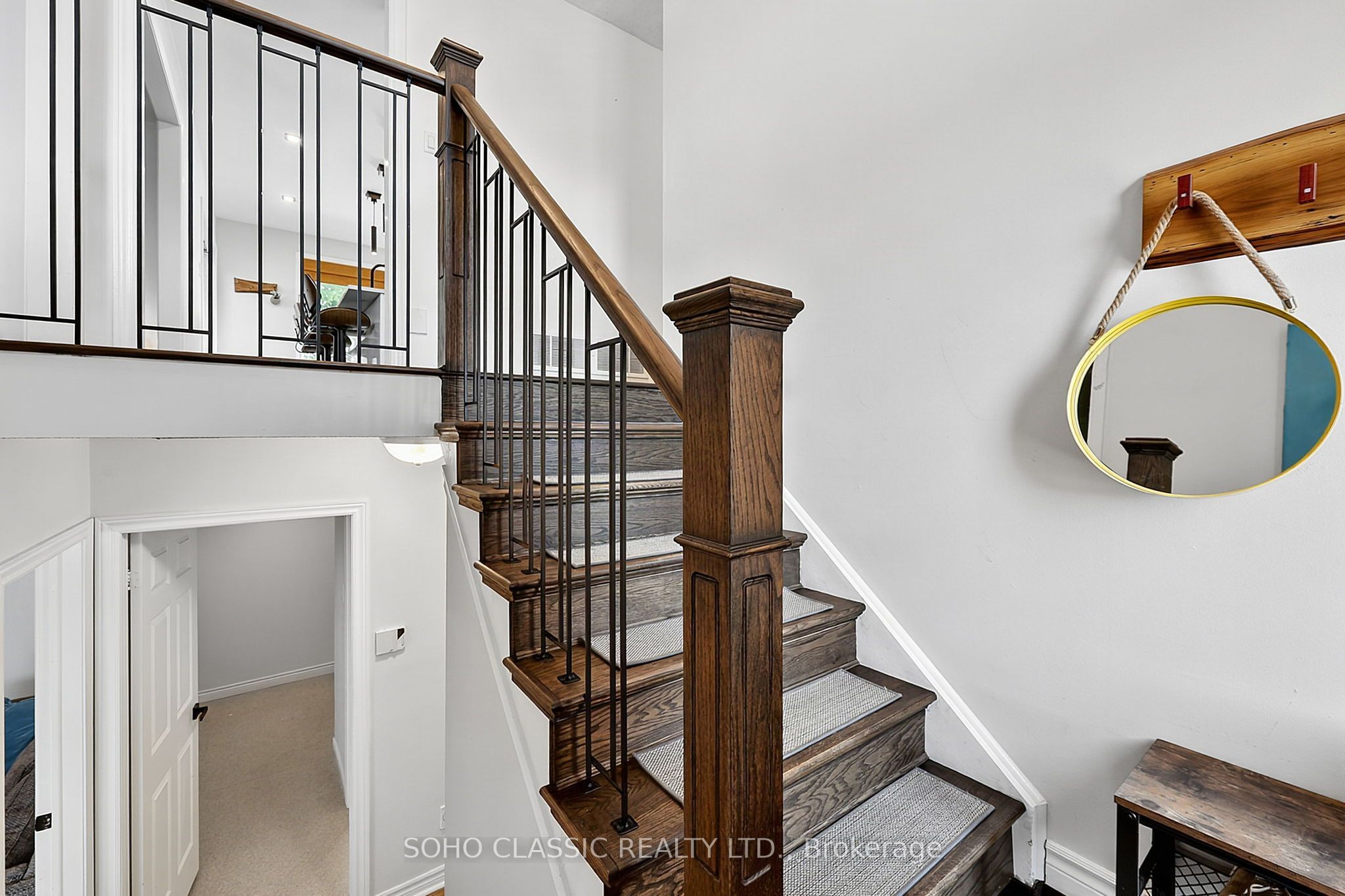 301 Leacock Drive, Barrie, ON L4N 6J8 photo 4
