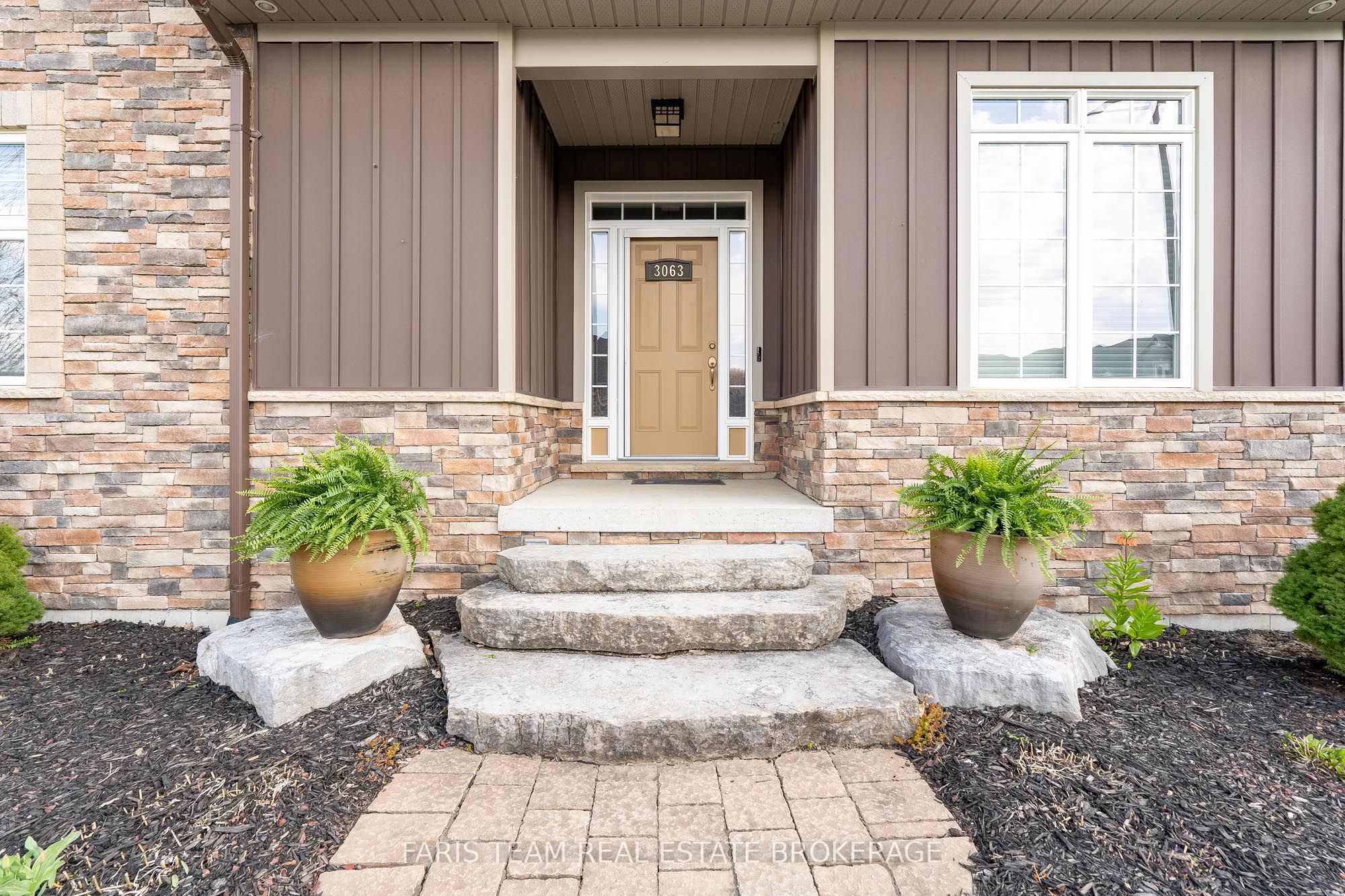 3063 Stone Ridge Boulevard, Orillia, ON L3V 0A3 photo 3