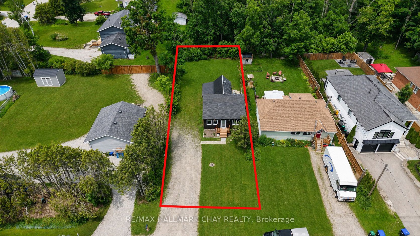 8 Myrtle Avenue, Oro-Medonte, ON L0L 1T0 photo 3