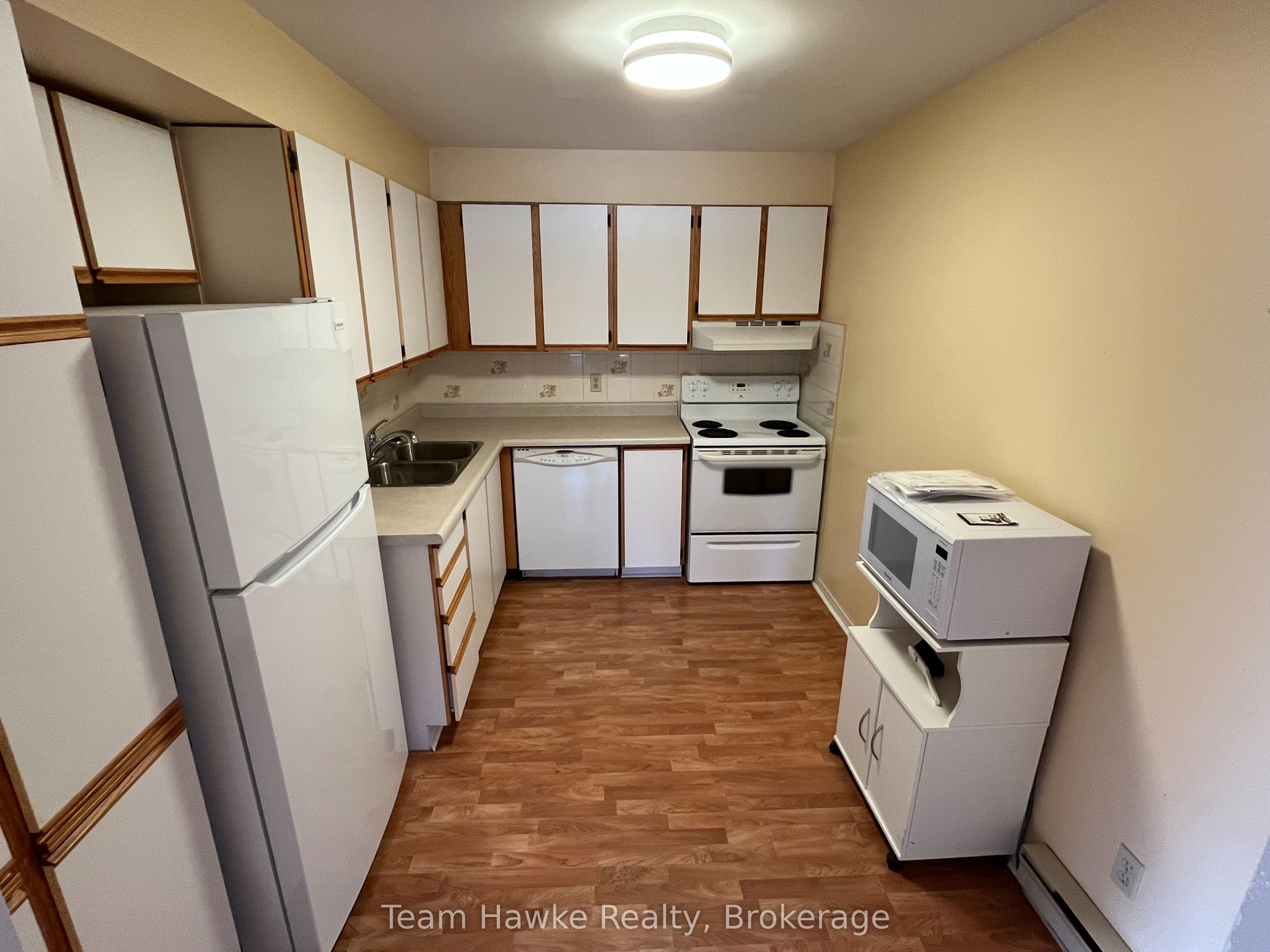 696 King Street 72, Midland, ON L4R 5B7 photo 5