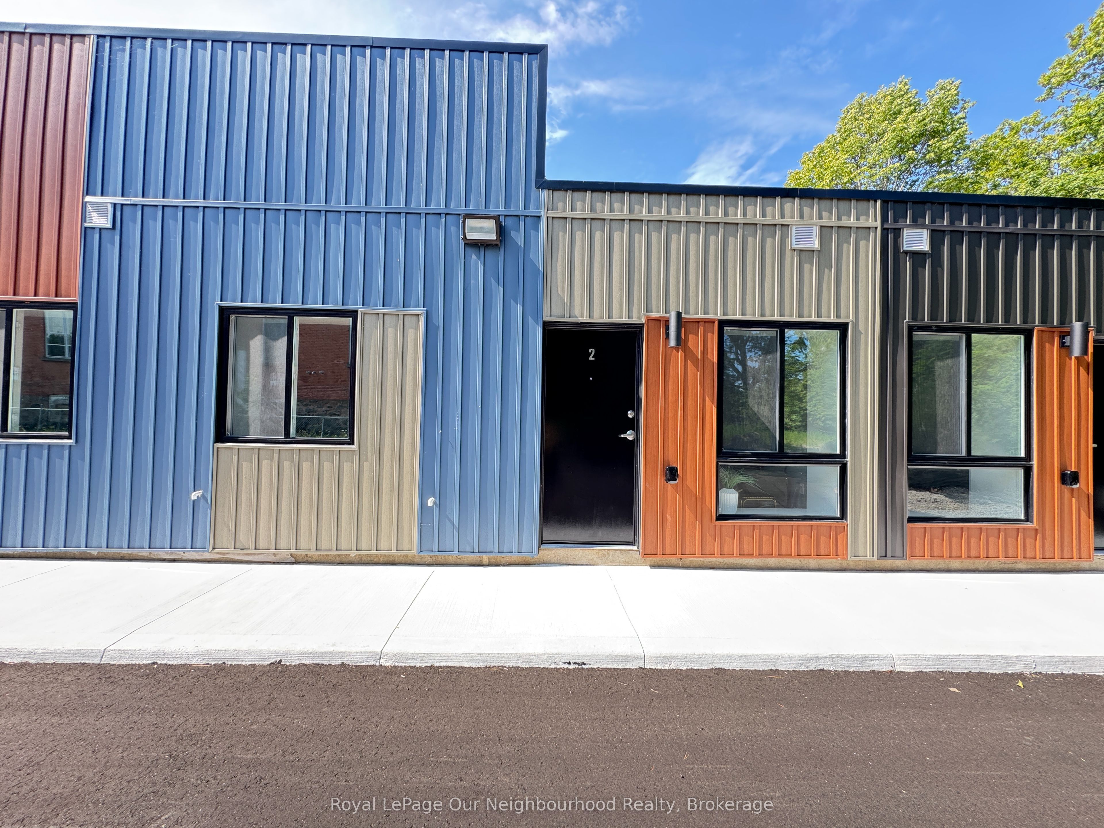 199 Pine Street 2, Tay, ON L0K 2C0