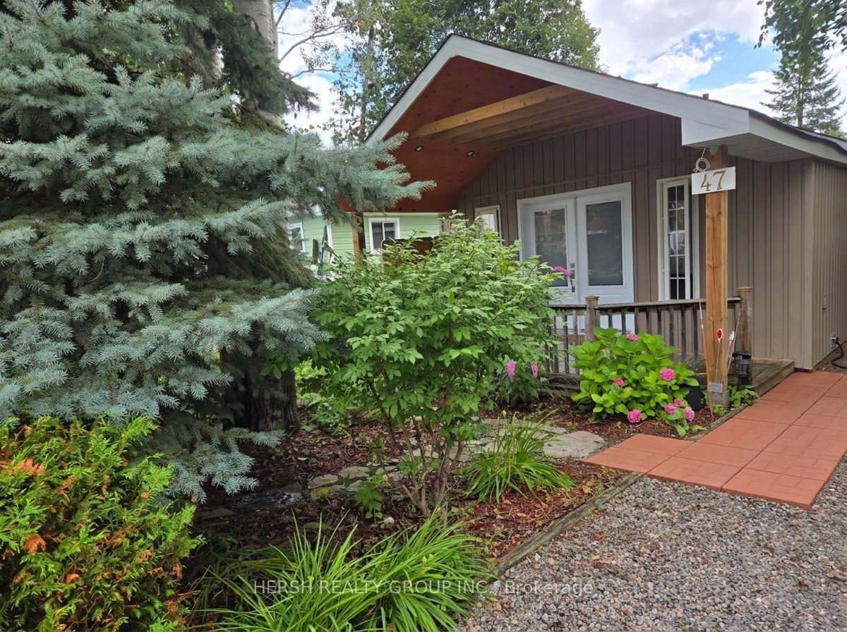 47 68th Street, Wasaga Beach, ON L9Z 1T9