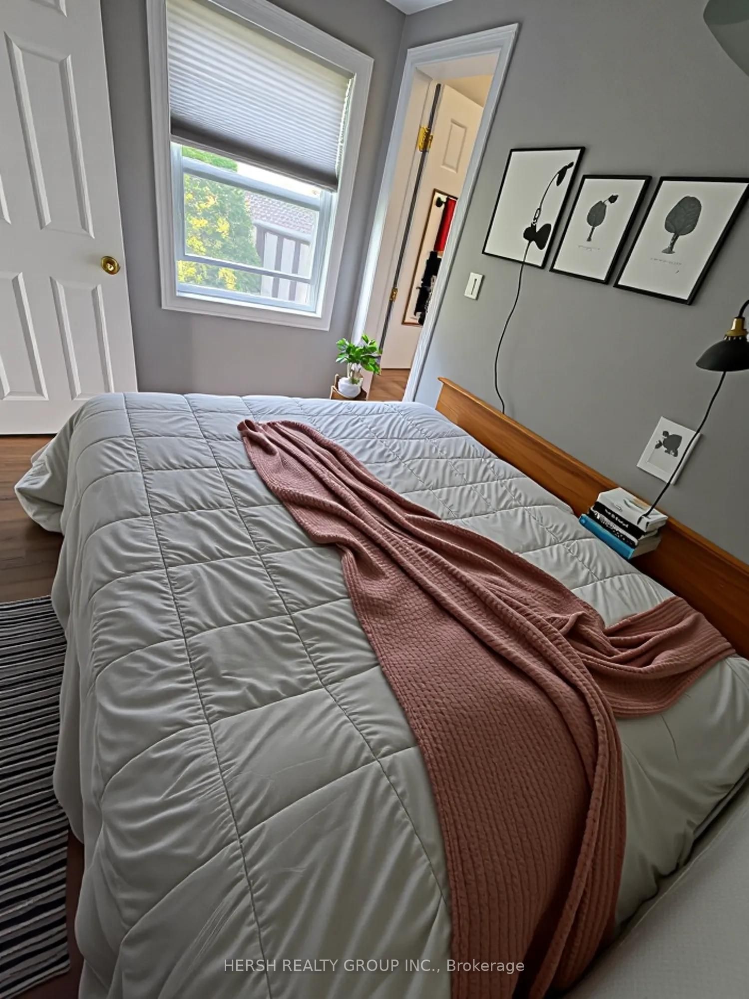 47 68th Street, Wasaga Beach, ON L9Z 1T9 photo 5