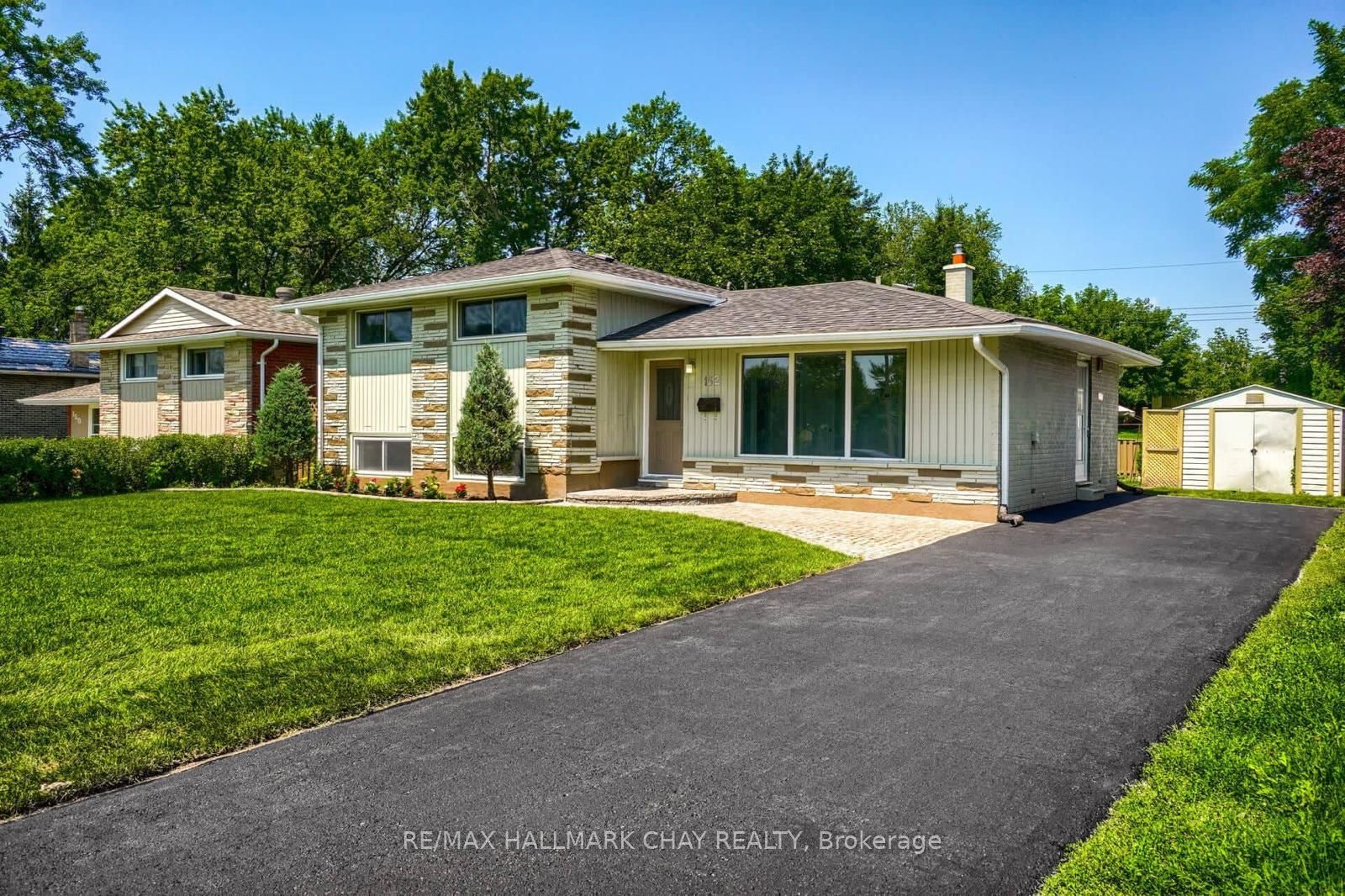 152 Rose Street Main, Barrie, ON L4M 2T7 photo 2