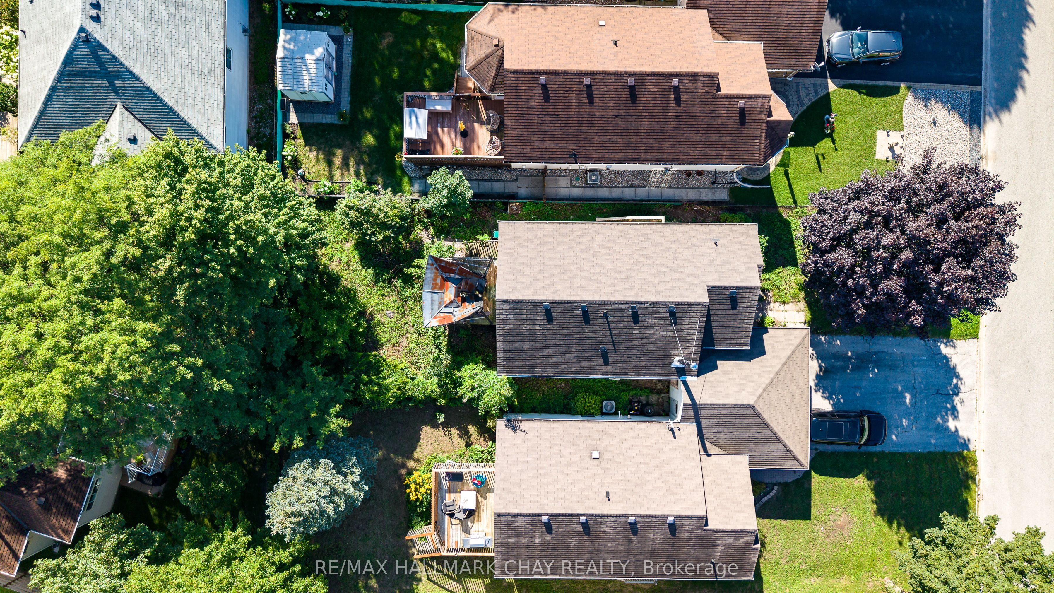 5 Goldsmith Place, Wasaga Beach, ON L9Z 1E4 photo 4